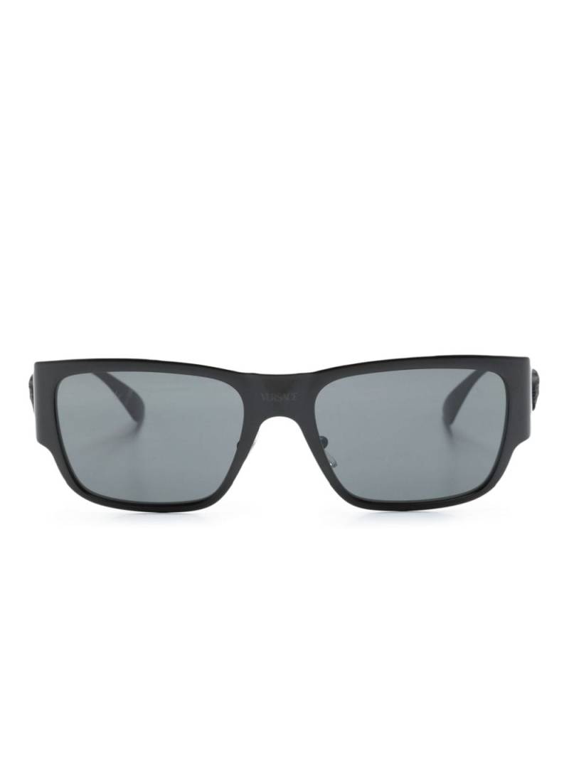 Versace Eyewear matte-effect rectangle-frame sunglasses - Black von Versace Eyewear