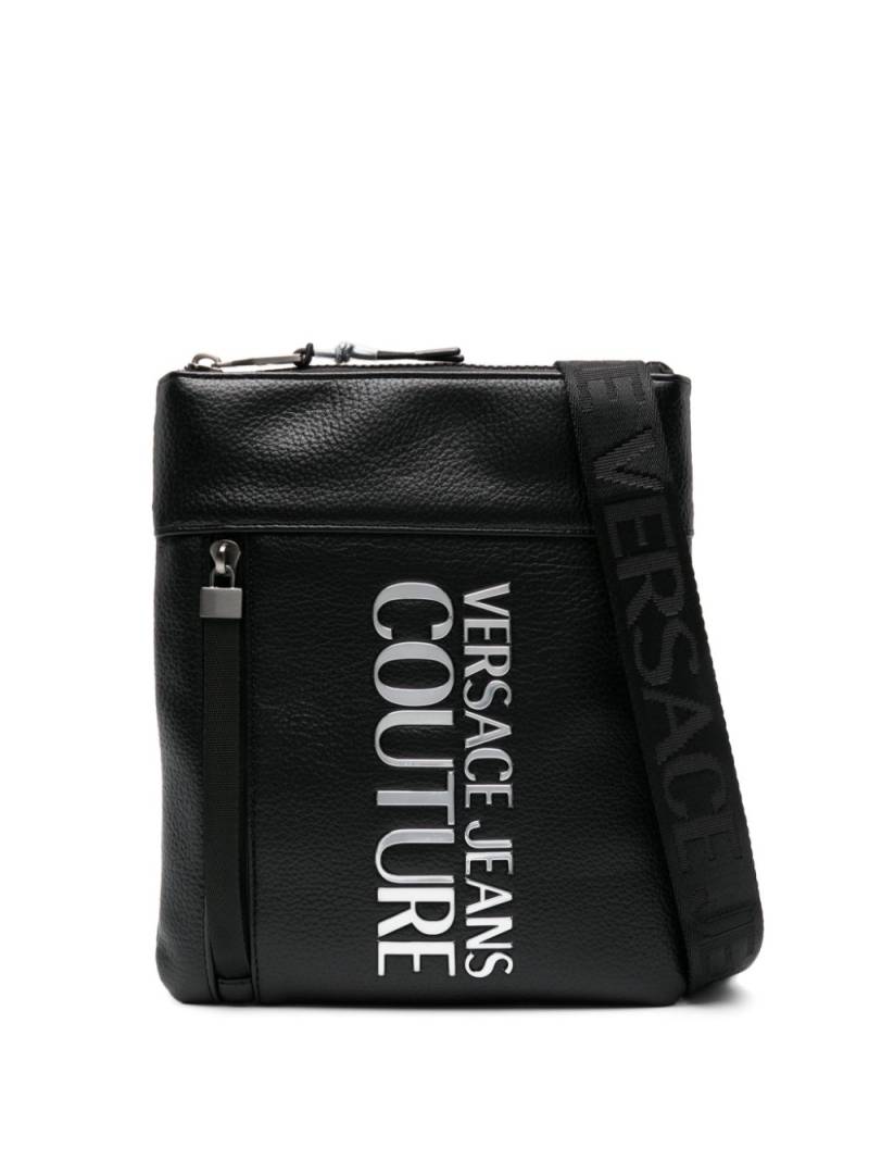 Versace Jeans Couture logo-plaque faux-leather messenger bag - Black von Versace Jeans Couture