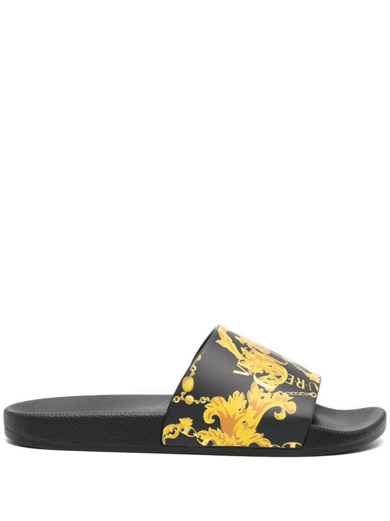 Versace Jeans Couture logo-print slip-on slides - Black von Versace Jeans Couture