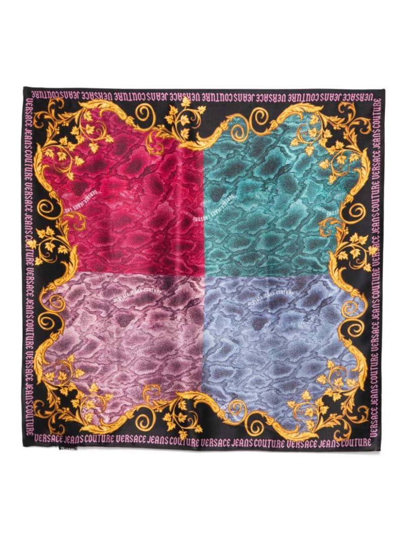 Versace Jeans Couture silk scarf - Pink von Versace Jeans Couture