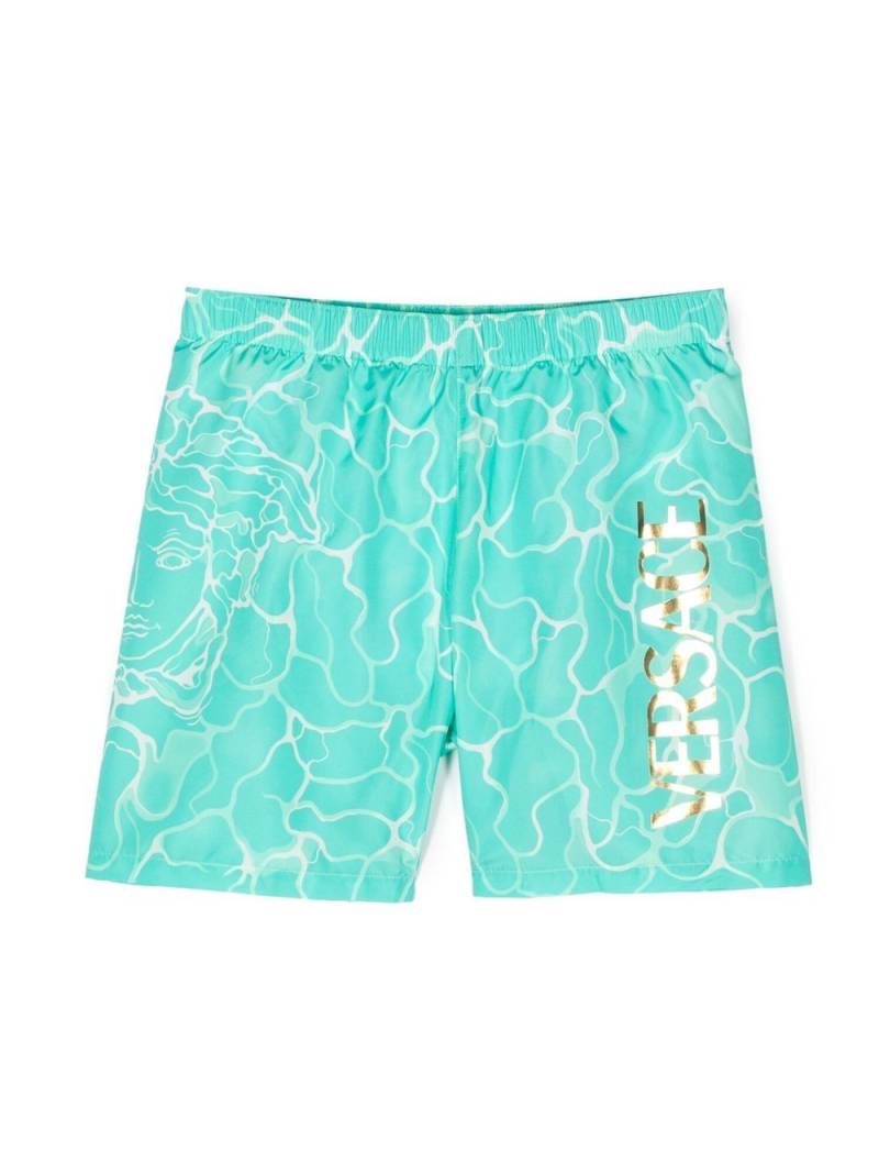 Versace Kids Medusa logo-print swim shorts - Blue von Versace Kids