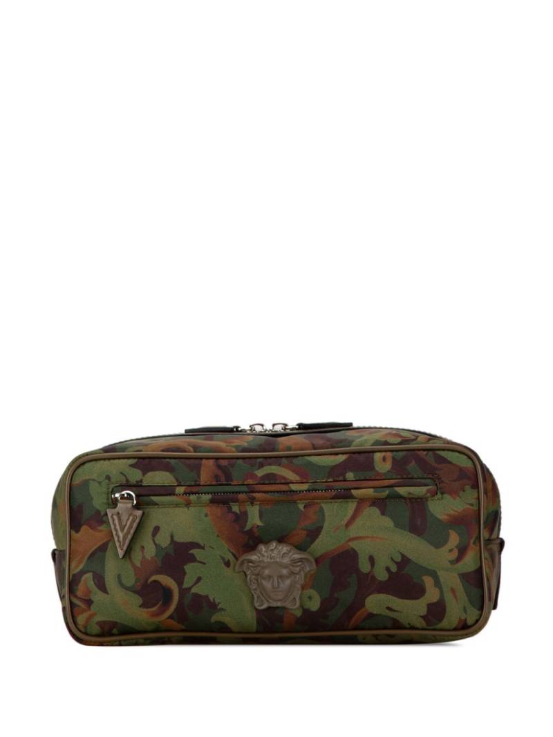 Versace Pre-Owned 2010-2024 Medusa Camouflage Print clutch bag - Green von Versace Pre-Owned