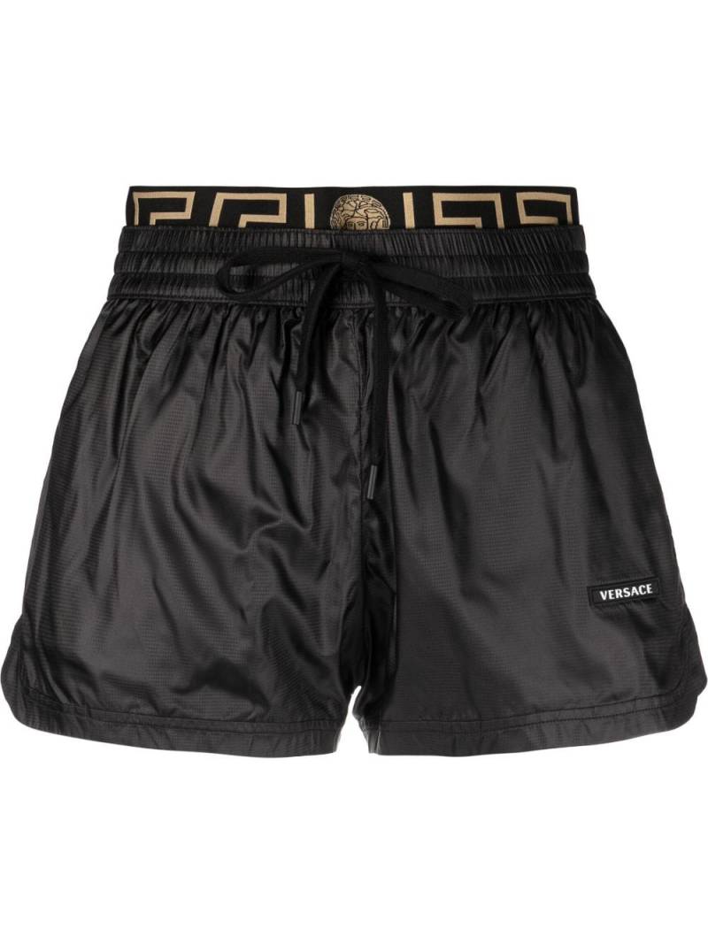 Versace Greca Border high-waisted shorts - Black von Versace