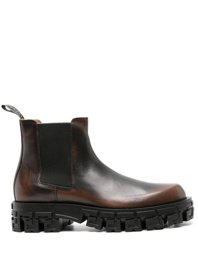 Versace Greca Portico leather Chelsea boots - Brown von Versace