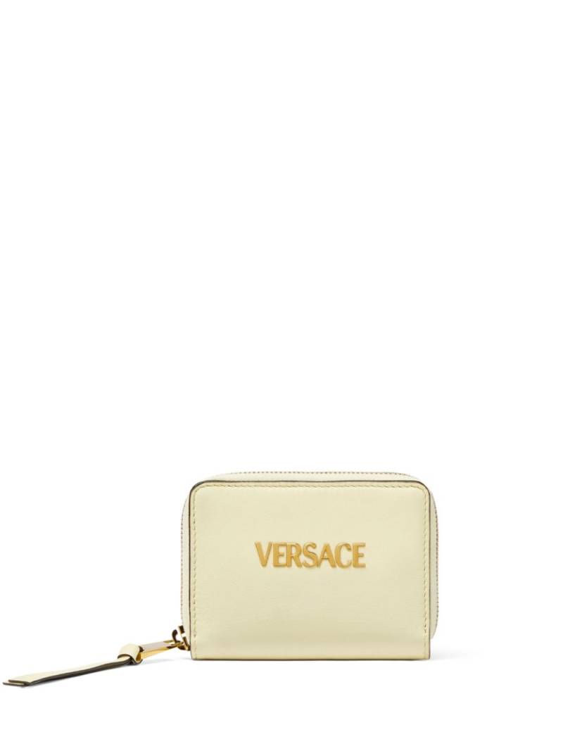 Versace logo-lettering wallet - Yellow von Versace