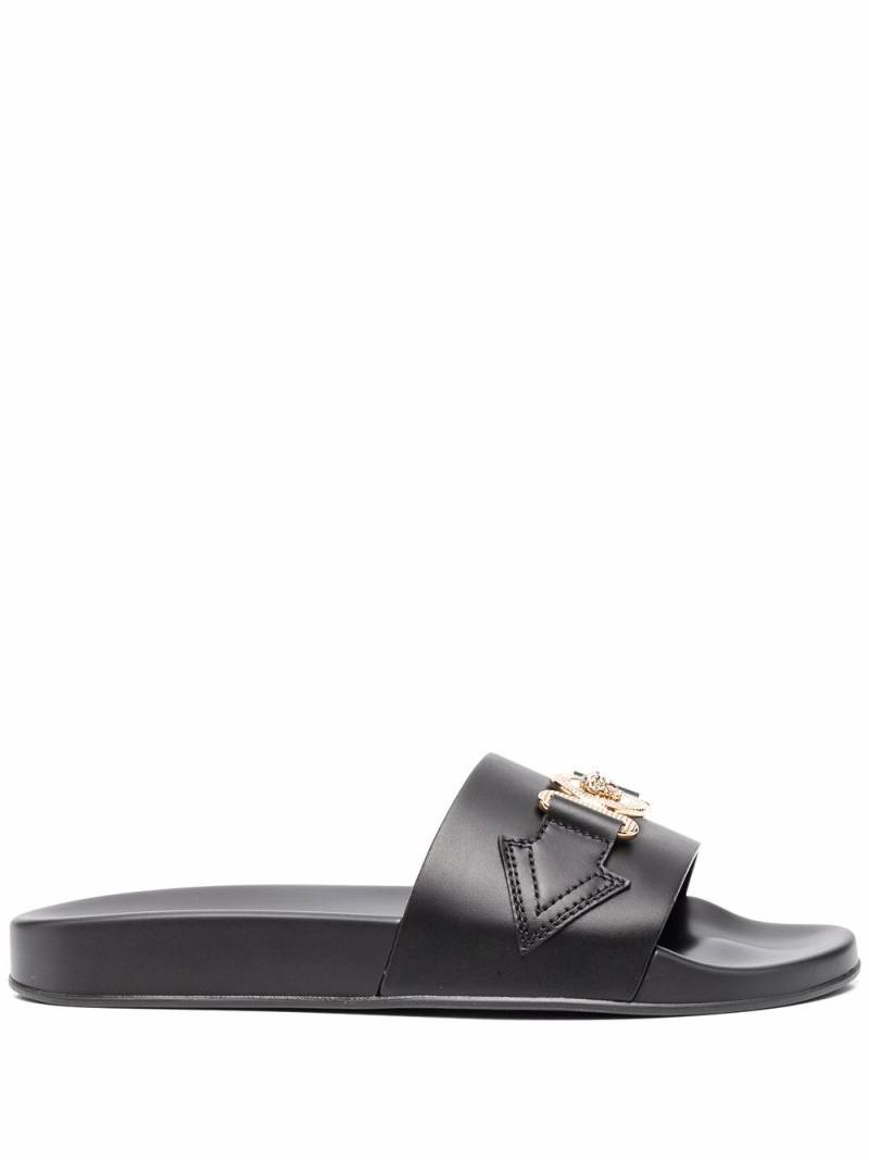 Versace logo-plaque leather sliders - Black von Versace