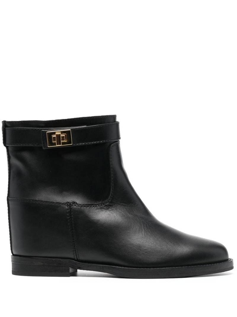 Via Roma 15 twist-lock ankle boots - Black von Via Roma 15