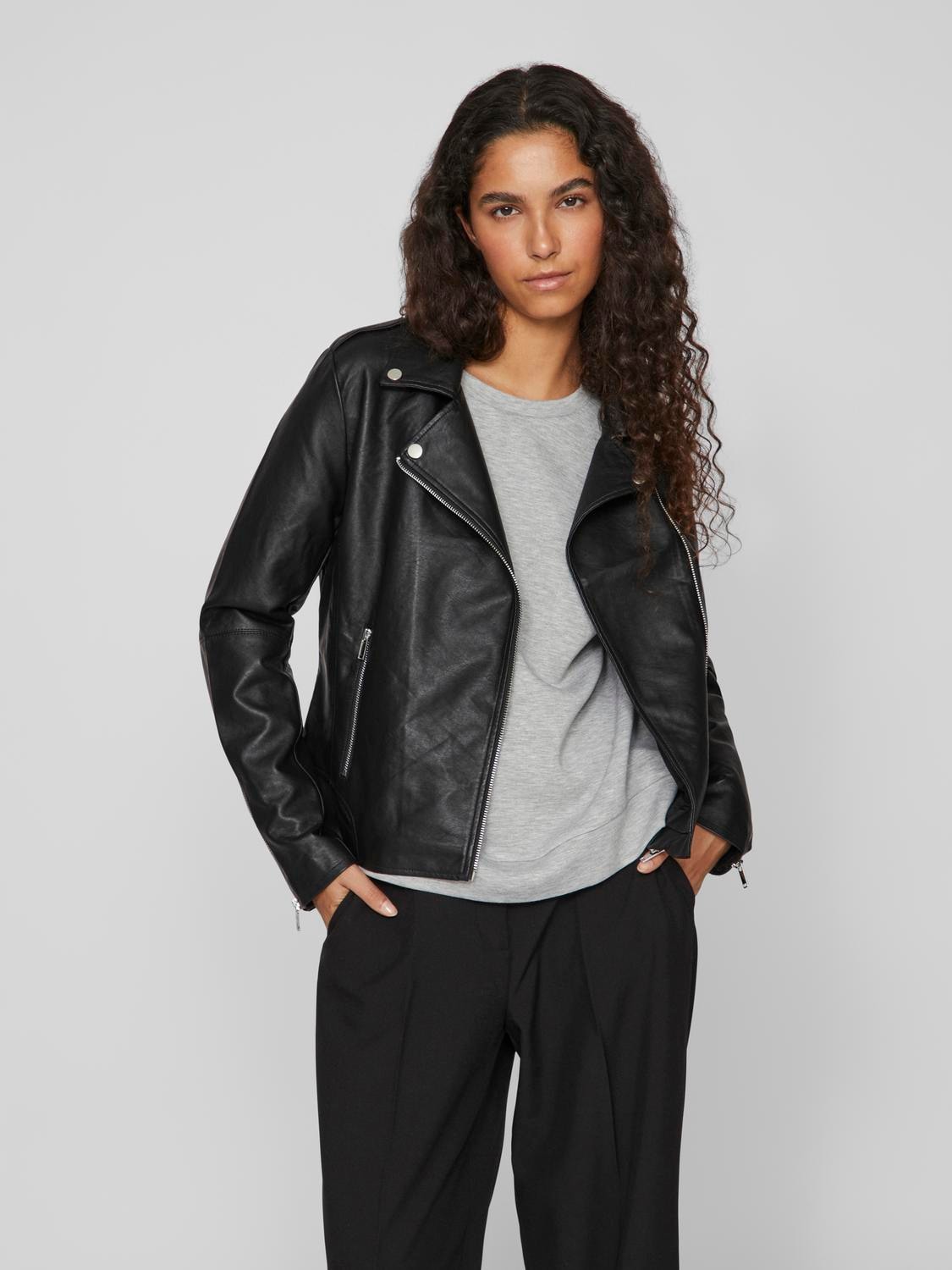 Vila Lederimitatjacke »VICARA COATED JACKET - NOOS«, mit Biker Details von Vila