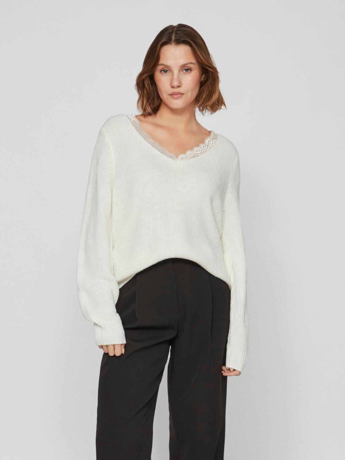 Vila V-Ausschnitt-Pullover »VILOU REV V-NECK L/S LACE KNIT TOP -NOOS« Vila V-Ausschnitt-Pullover »VILOU REV V-NECK L/S LACE KNIT TOP -NOOS« von Vila