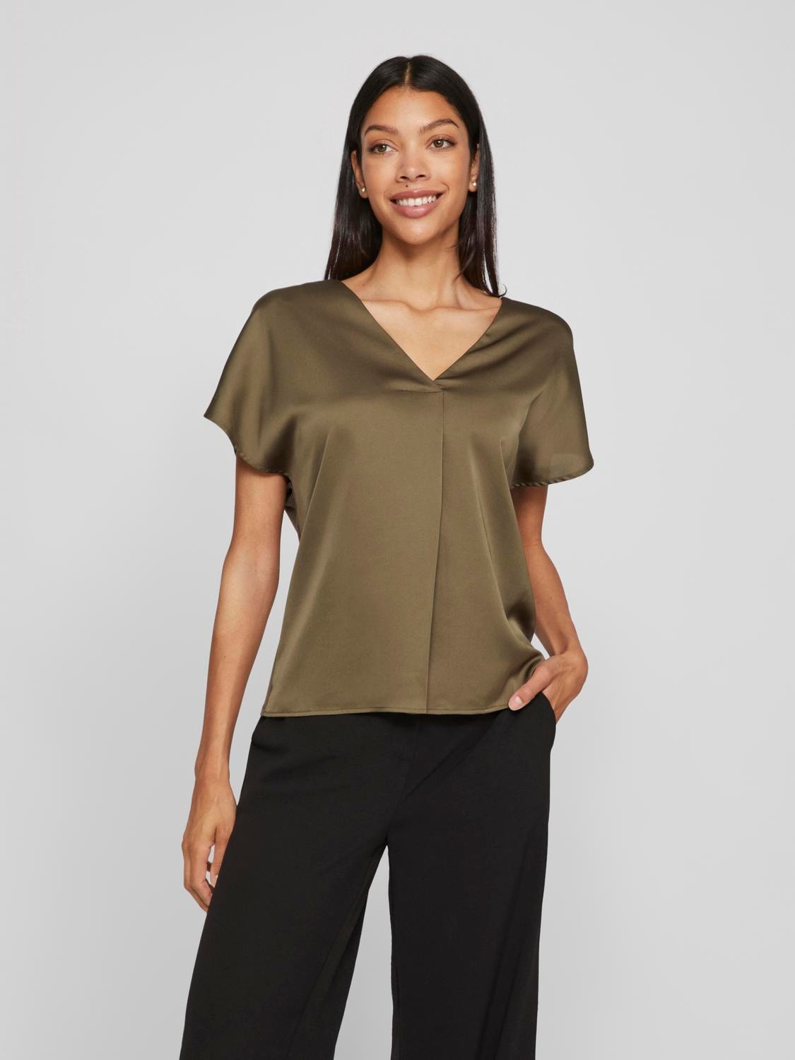 Vila V-Shirt »VIELLETTE V-NECK S/S SATIN TOP - NOOS« von Vila