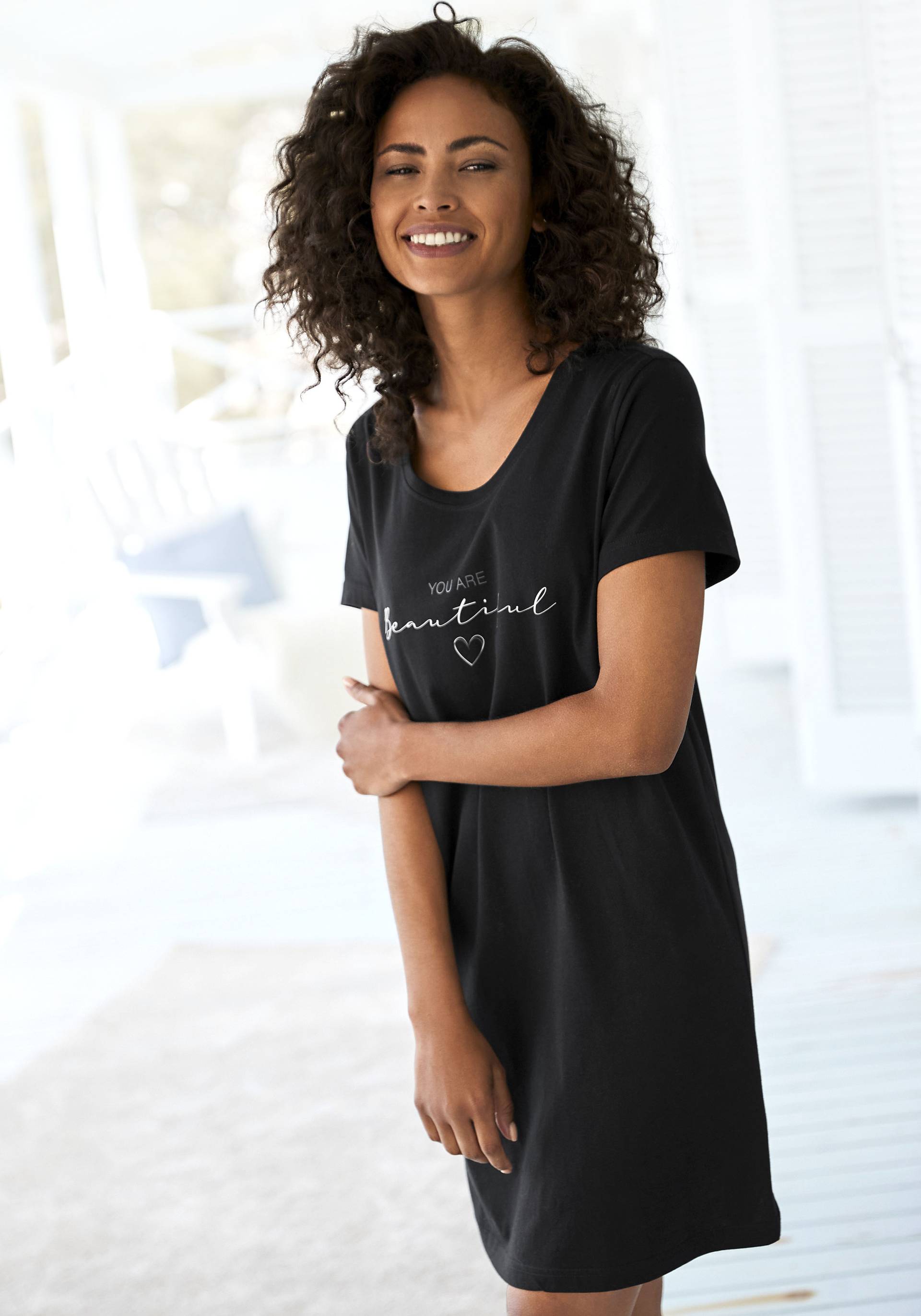 Vivance Dreams Bigshirt, mit Frontdruck Vivance Dreams Bigshirt, mit Frontdruck von Vivance Dreams