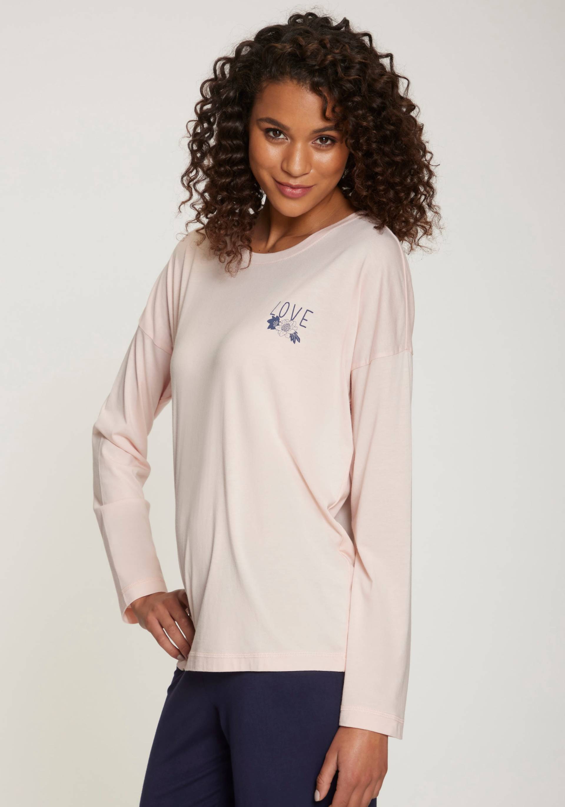 Vivance Dreams Langarmshirt, mit kleinem Brust-Print von Vivance Dreams