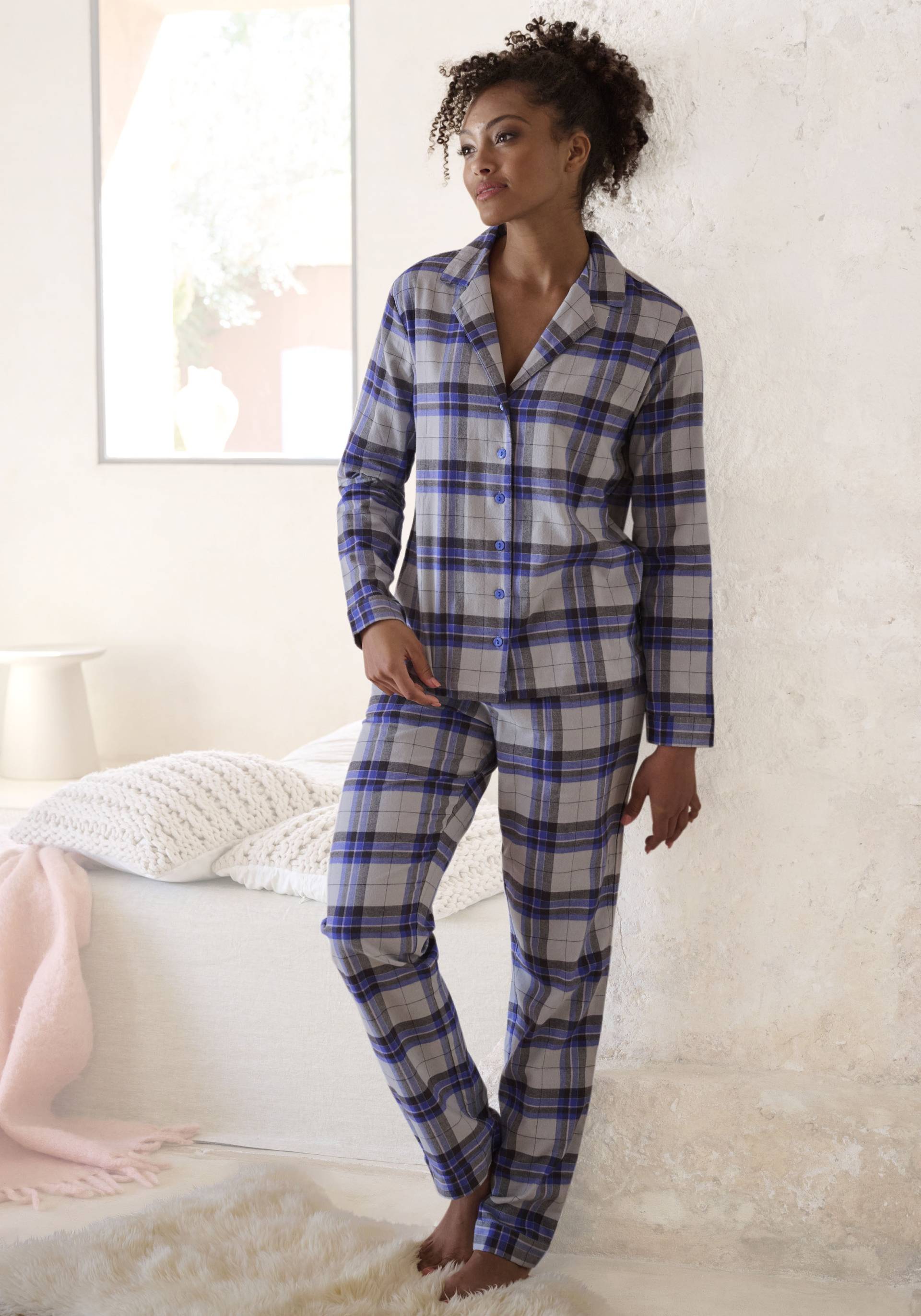 Vivance Dreams Pyjama, (2 tlg.), aus kuschelig weichem Flanell von Vivance Dreams