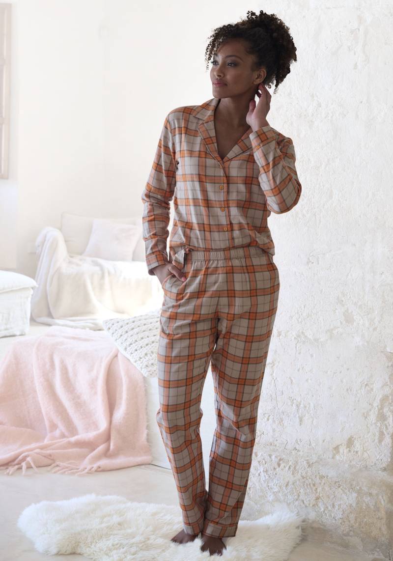 Vivance Dreams Pyjama, (2 tlg.), aus kuschelig weichem Flanell von Vivance Dreams