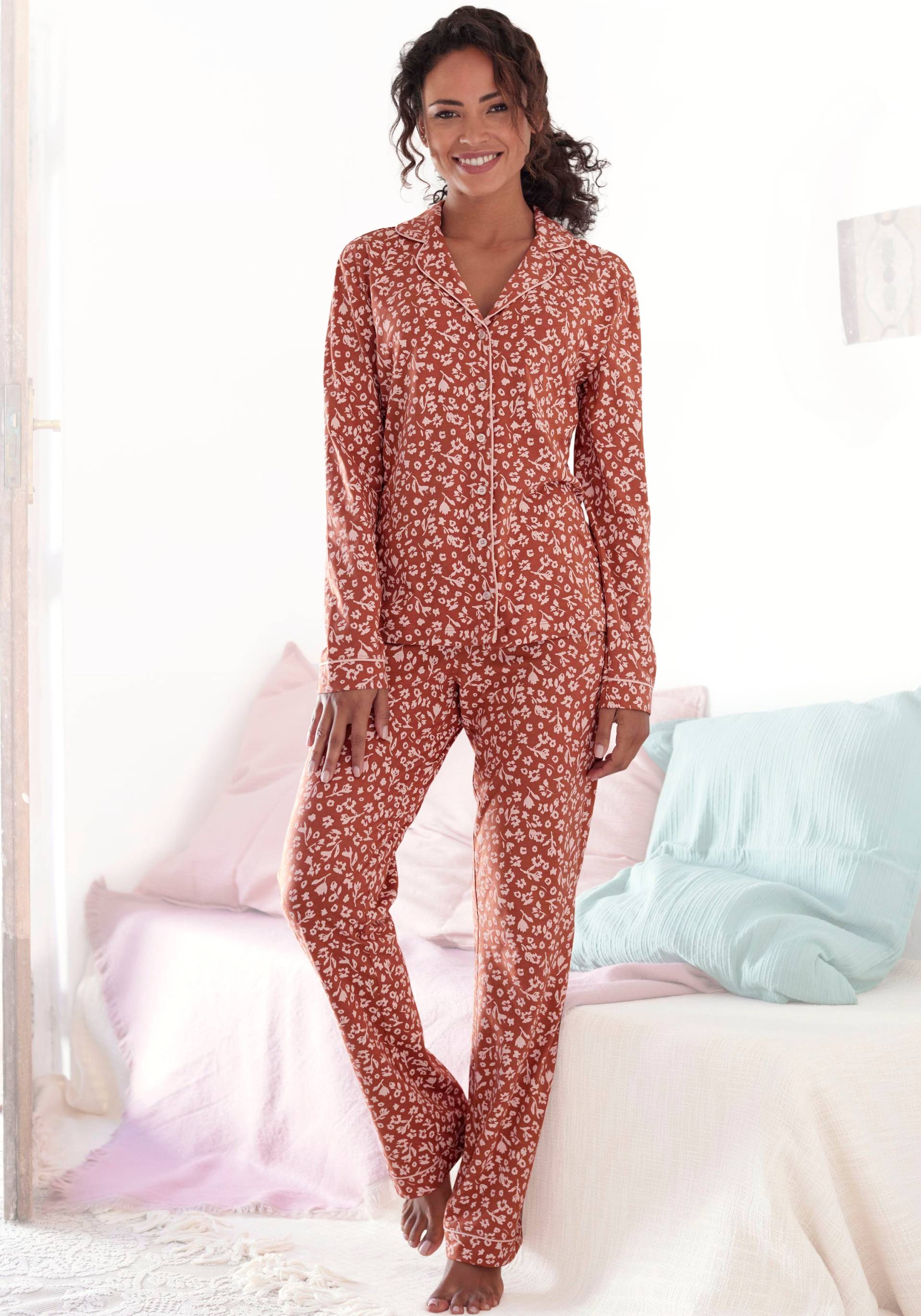 Vivance Dreams Pyjama, (2 tlg.), im klassischen Schnitt von Vivance Dreams