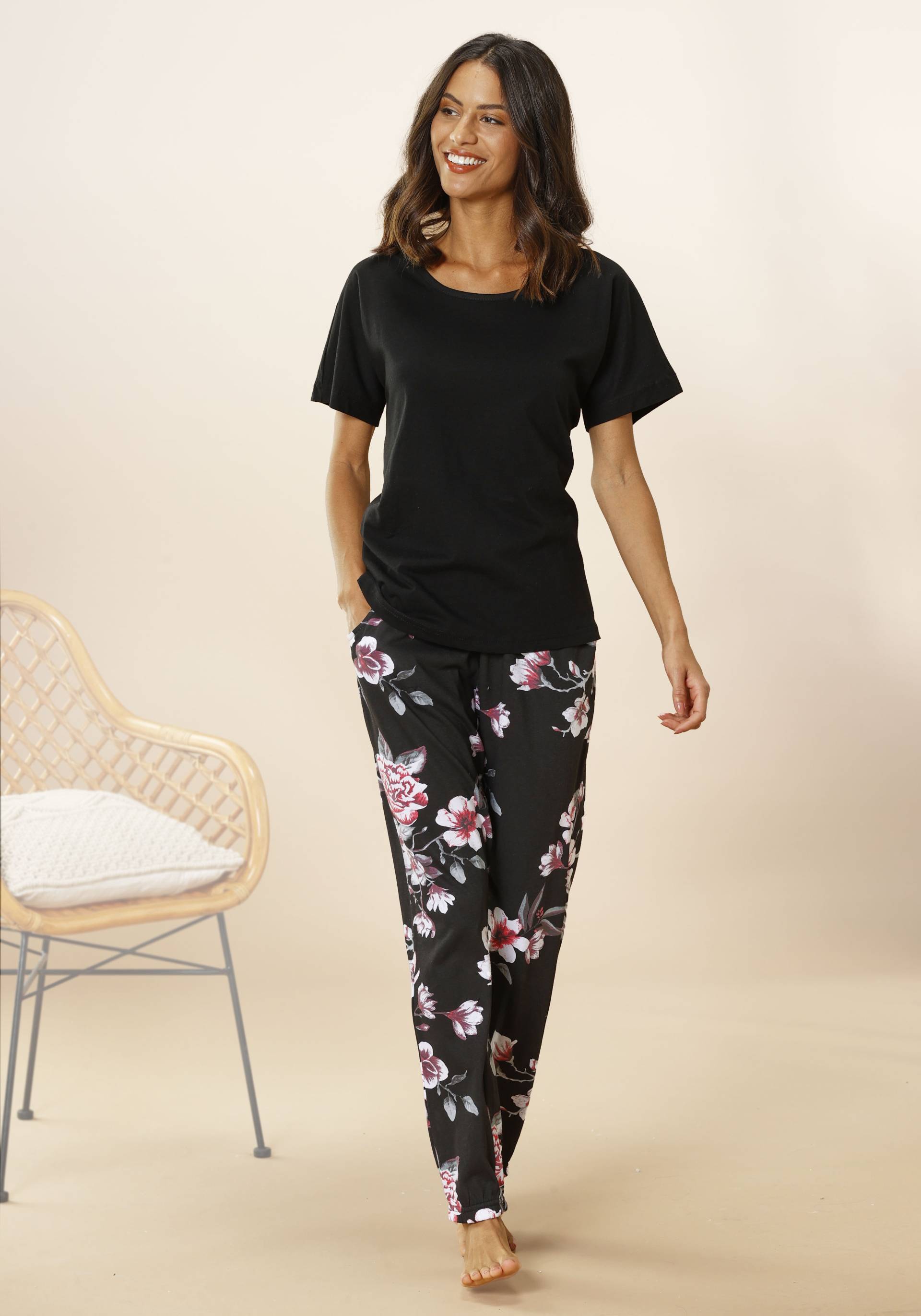 Vivance Dreams Pyjama, (2 tlg.), mit Blumendruck von Vivance Dreams