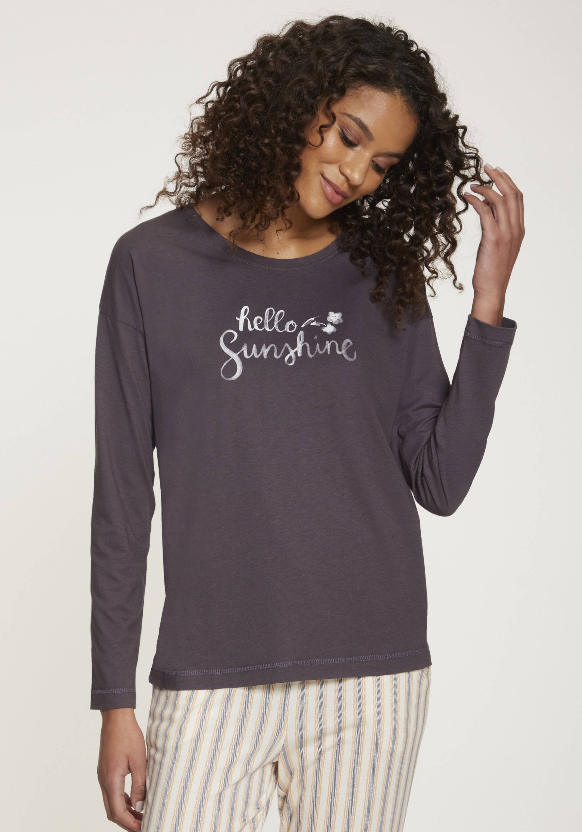 Vivance Dreams Pyjamaoberteil, mit Frontdruck Vivance Dreams Pyjamaoberteil, mit Frontdruck von Vivance Dreams