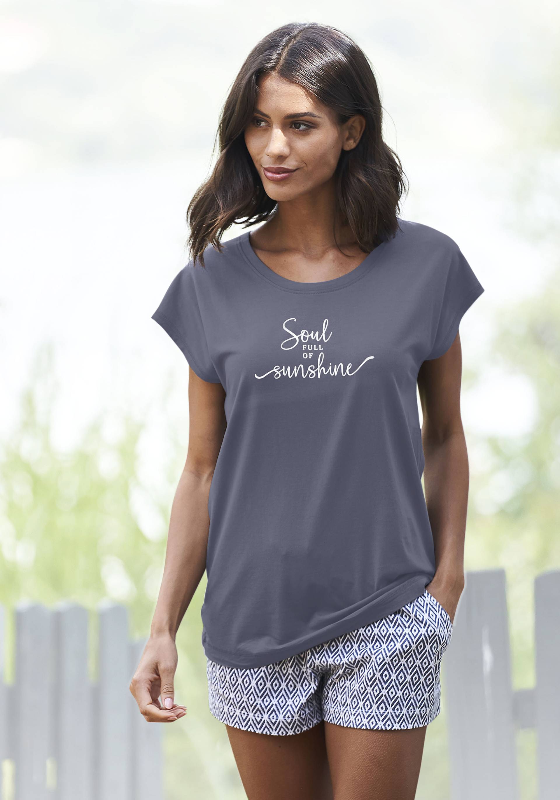 Vivance Dreams T-Shirt, mit Sommer-Statementdruck von Vivance Dreams