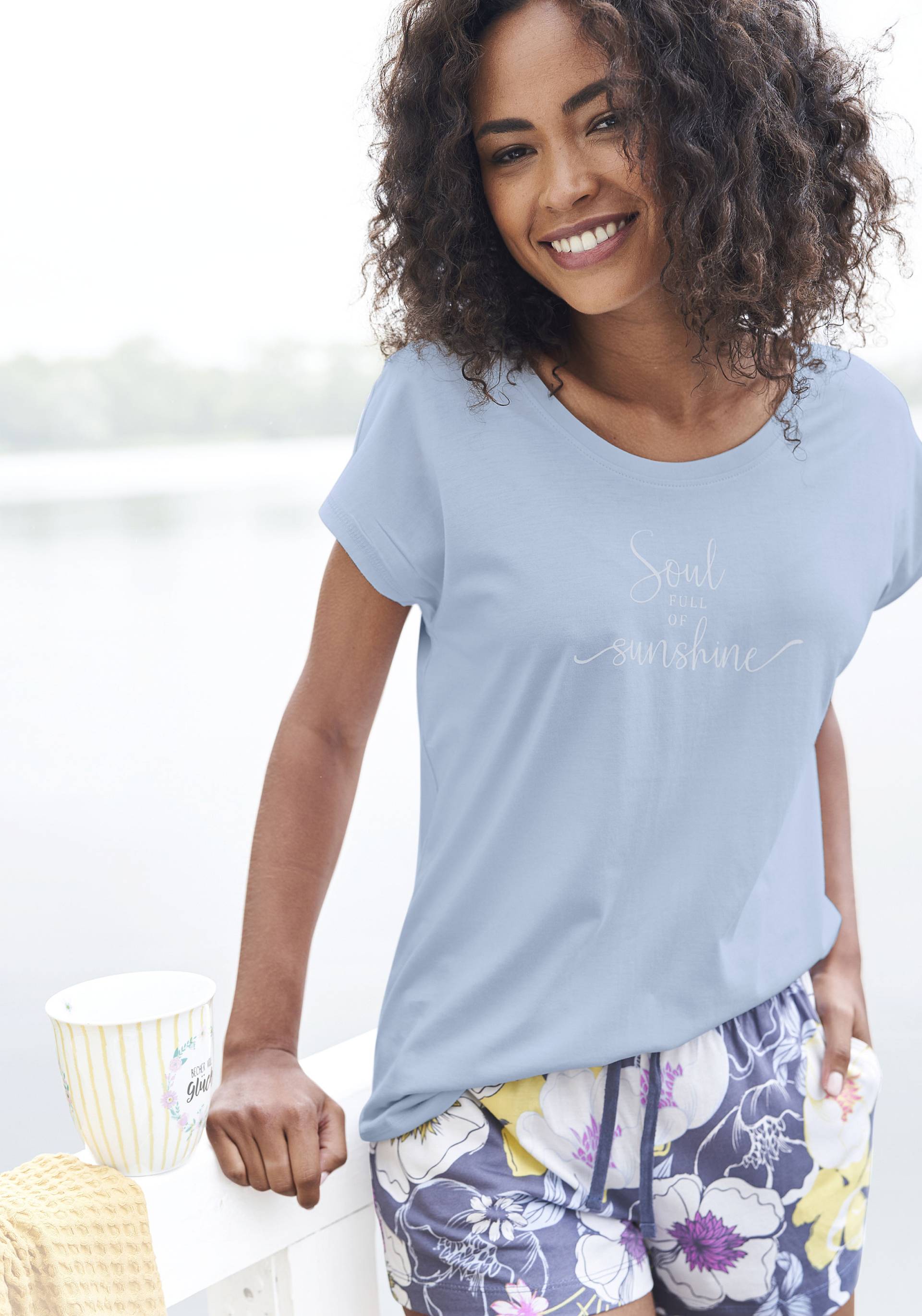 Vivance Dreams T-Shirt, mit Sommer-Statementdruck von Vivance Dreams