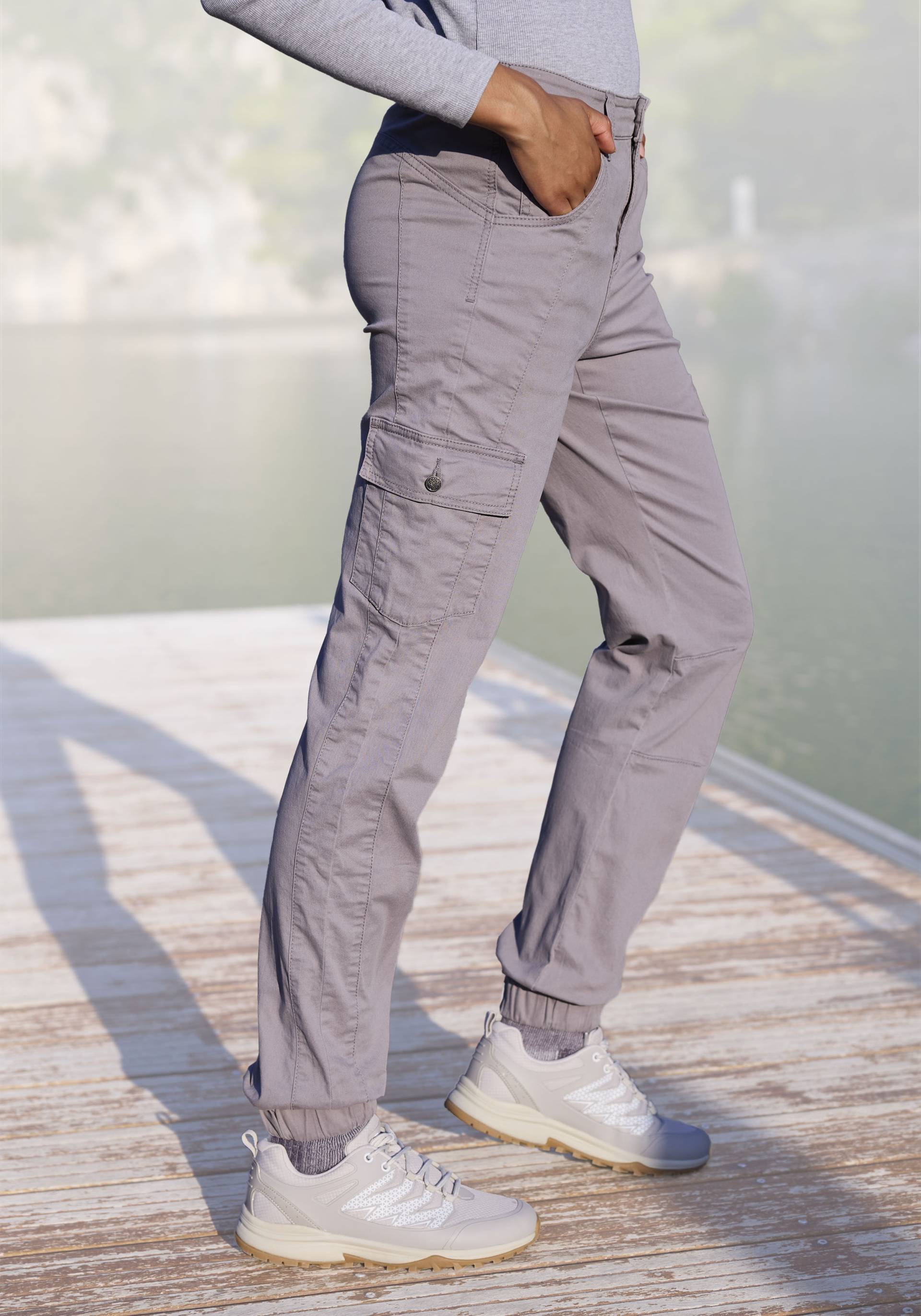 Vivance active Trekkinghose »Cargo Jeans Optik«, Baumwollmix mit Cargo Taschen von Vivance active
