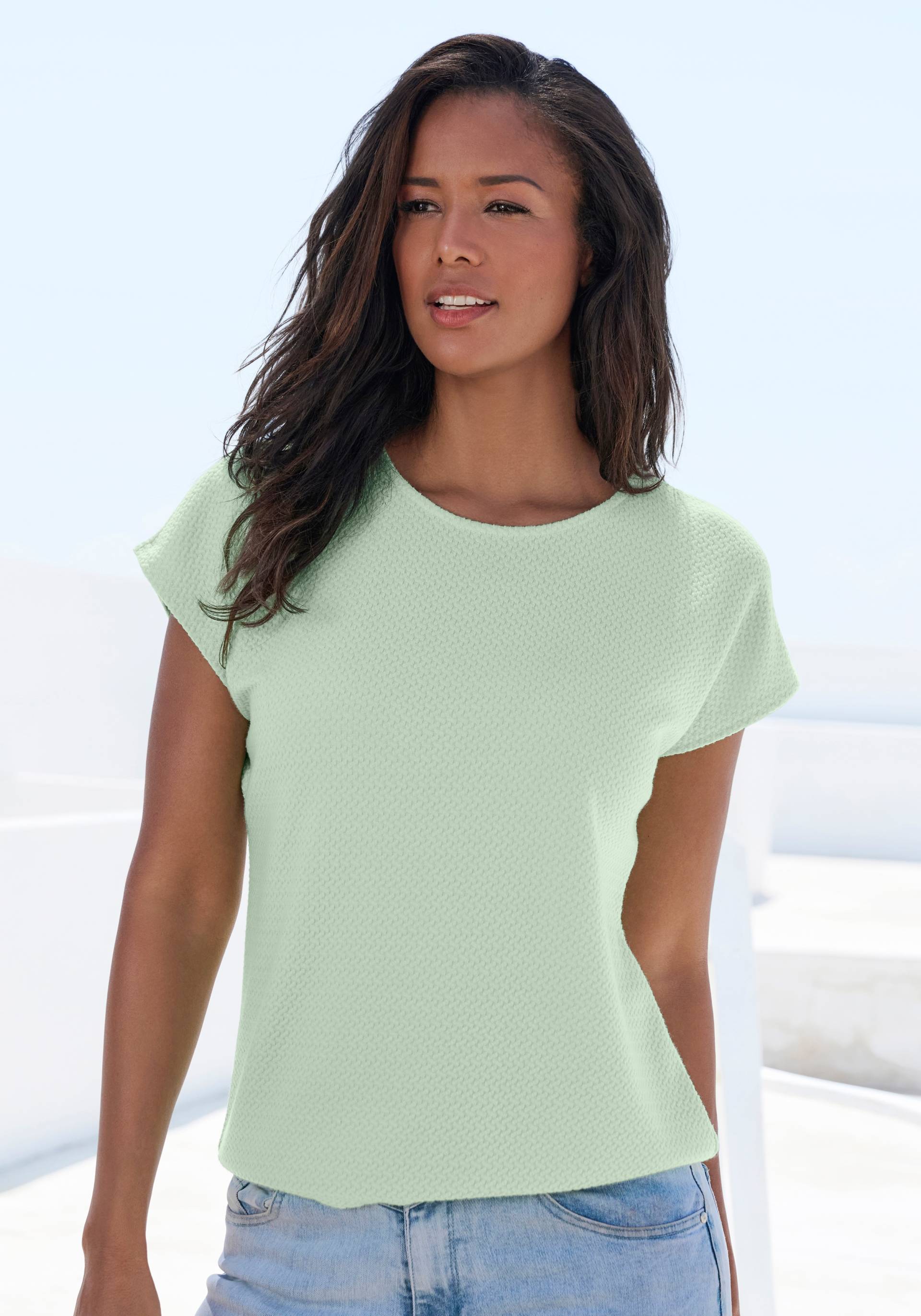 Vivance Kurzarmshirt »mit dezentem Jacquard-Muster«, aus pflegeleichter Qualität Vivance Kurzarmshirt »mit dezentem Jacquard-Muster«, aus pflegeleichter Qualität von Vivance