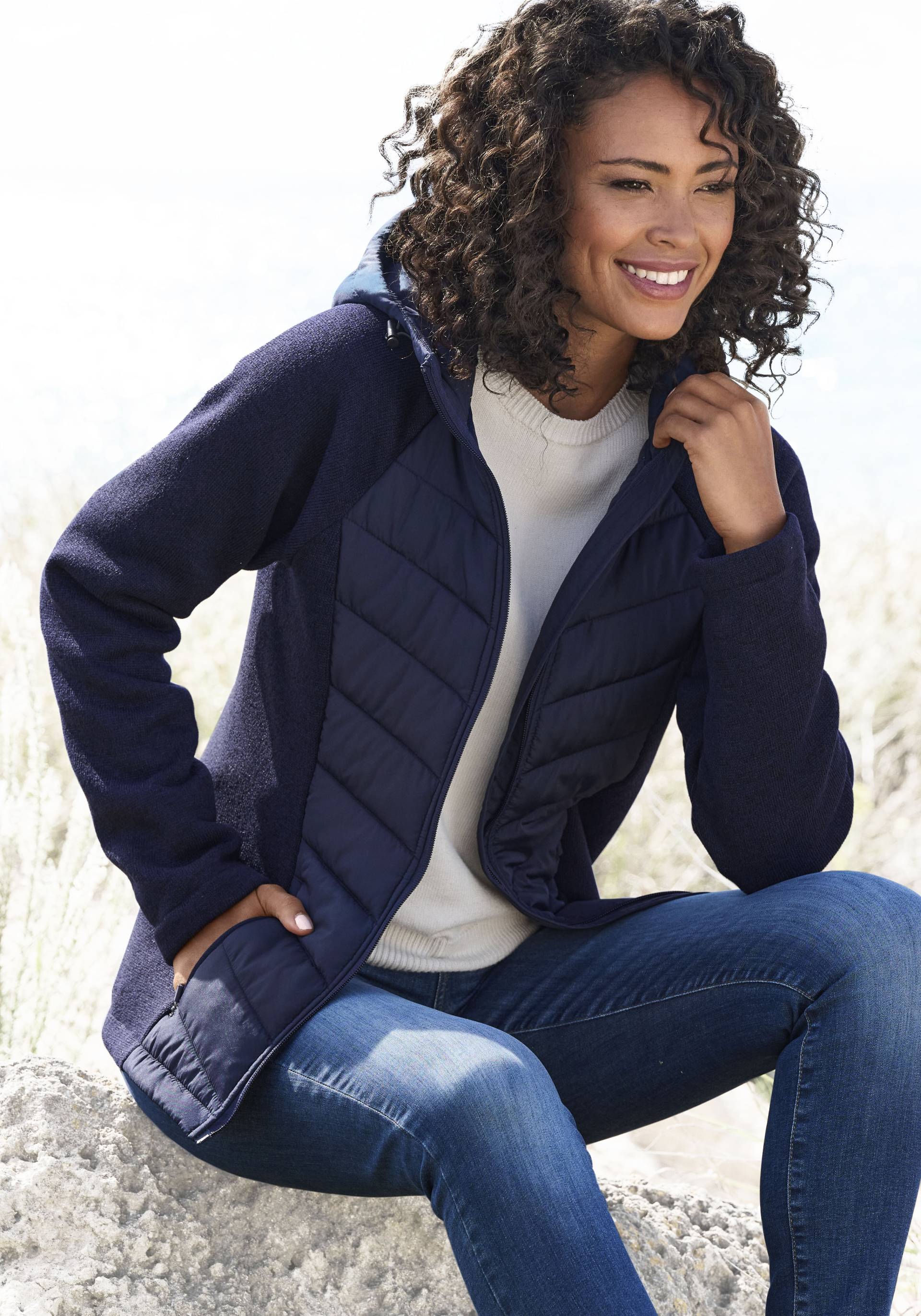 Vivance Steppjacke, mit Kapuze, mit Strickfleece-Ärmeln Vivance Steppjacke, mit Kapuze, mit Strickfleece-Ärmeln von Vivance