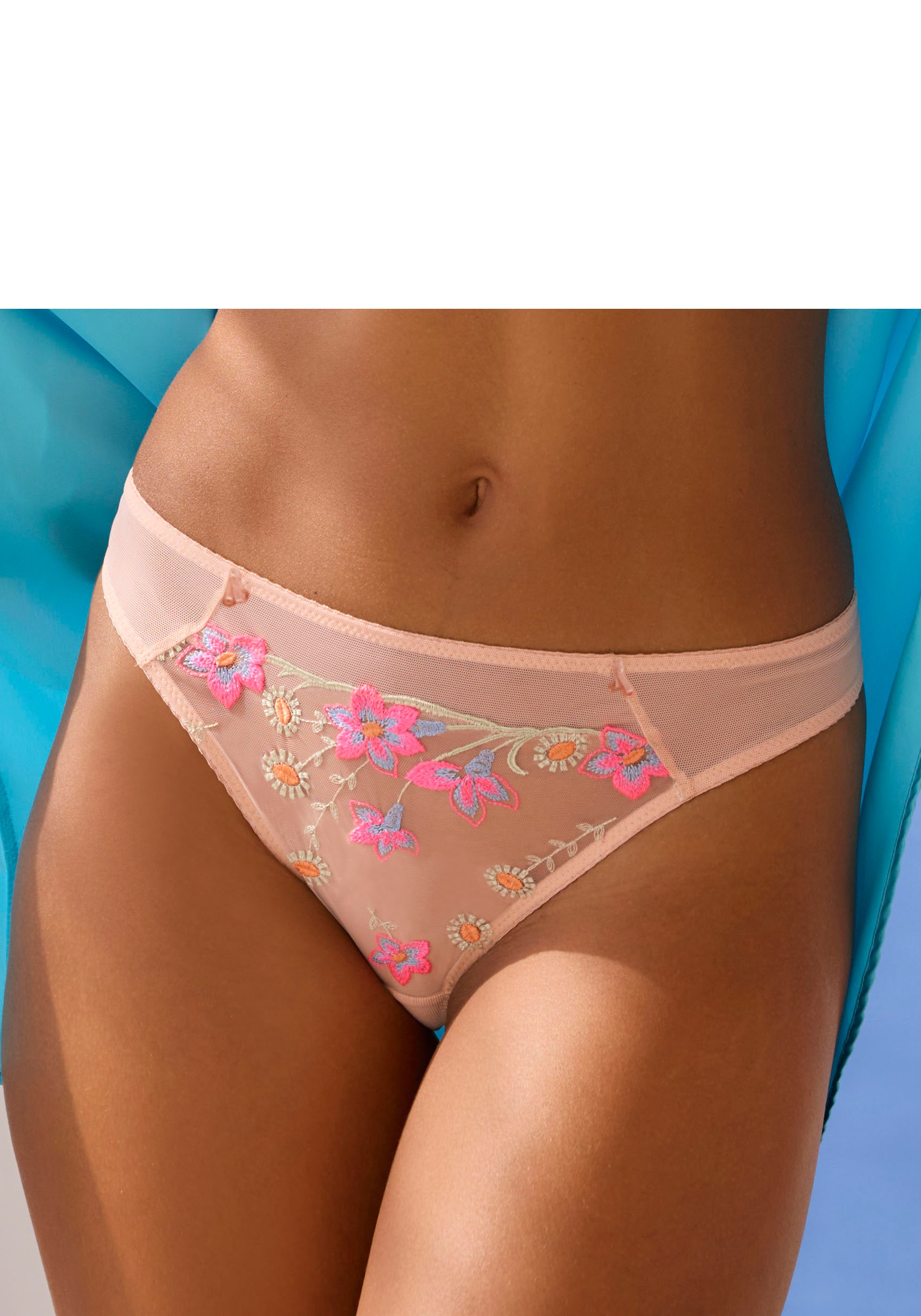 Vivance String, mit edler, neonfarbener Stickerei Vivance String, mit edler, neonfarbener Stickerei von Vivance