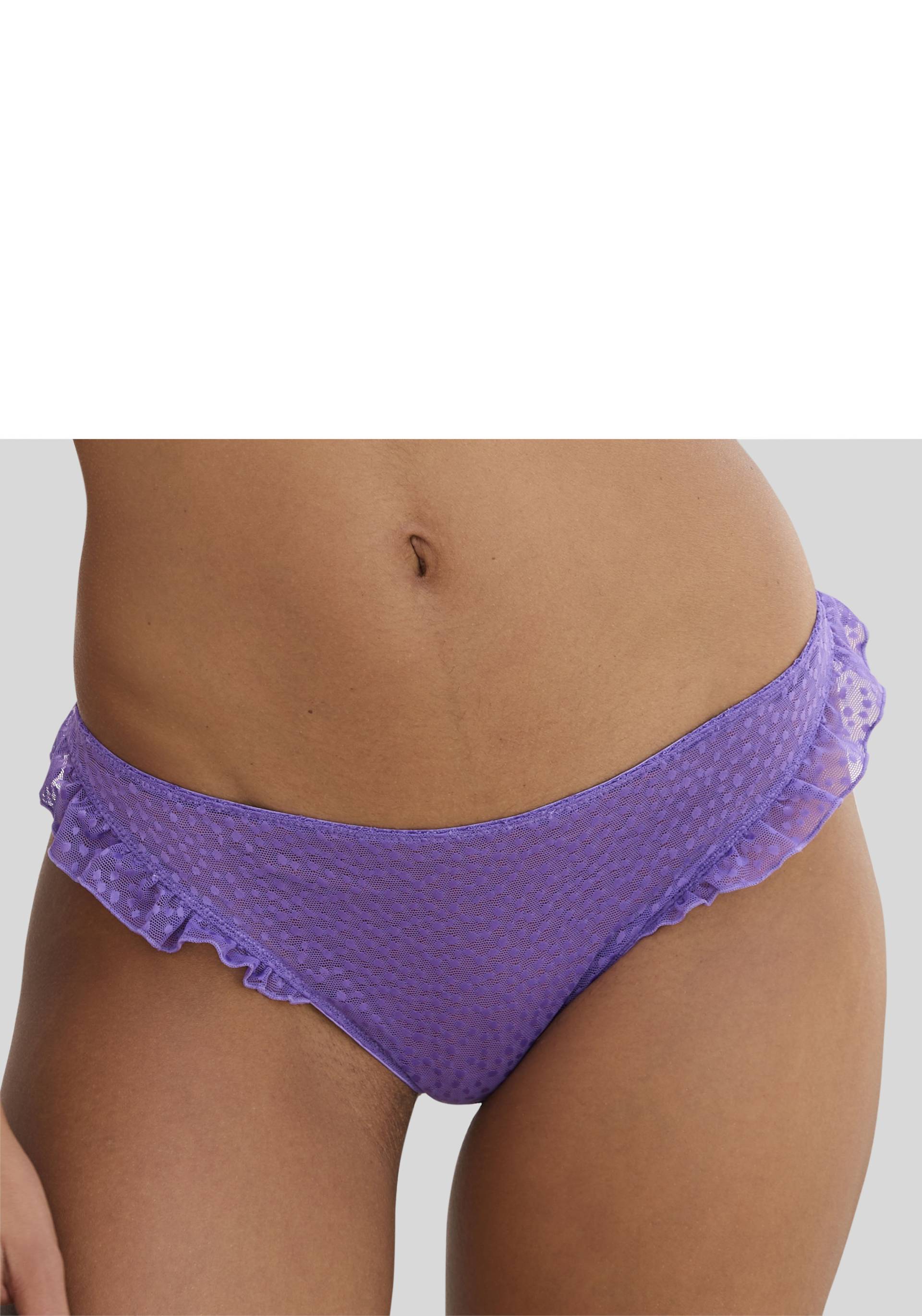 Vivance String, mit feinen Rüschen am Bund Vivance String, mit feinen Rüschen am Bund von Vivance