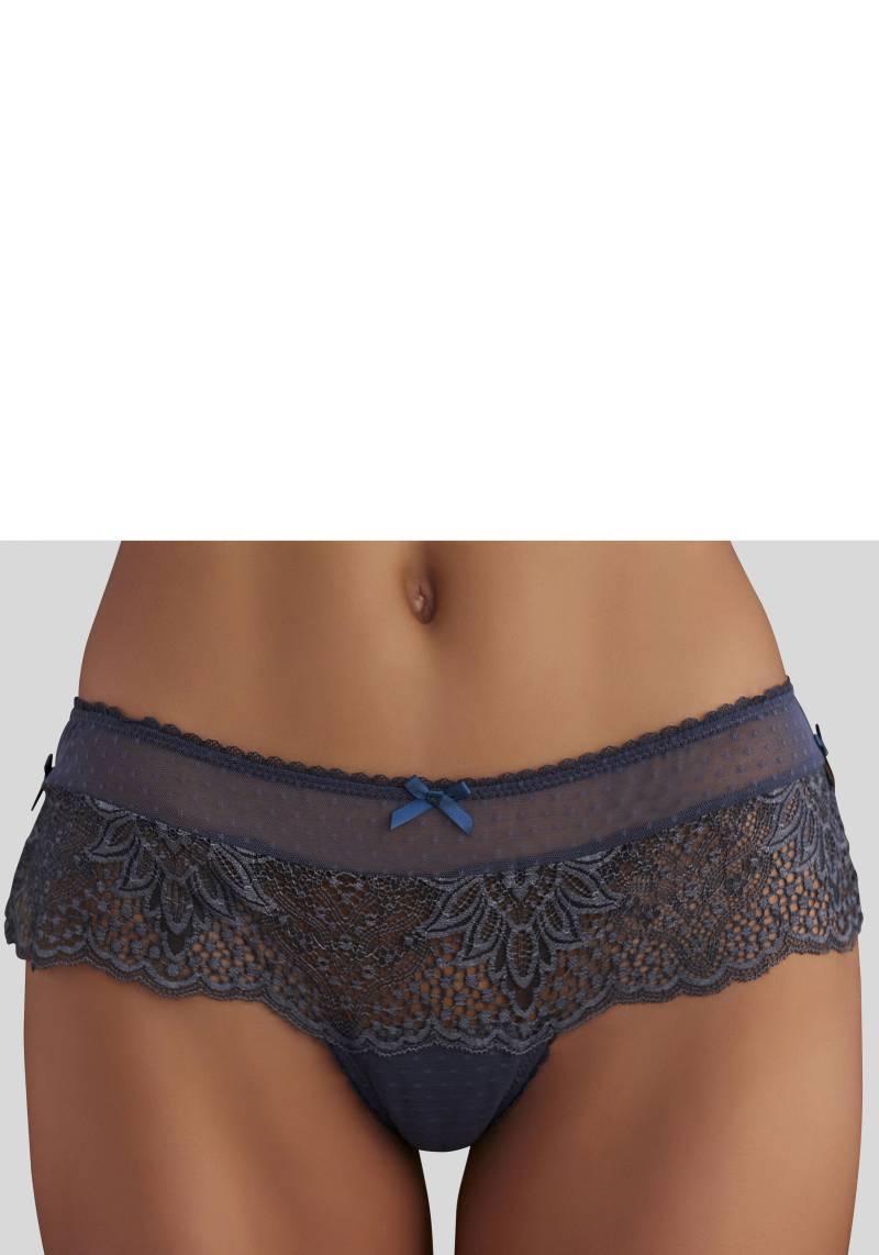 Vivance Stringpanty, aus extravaganter Spitze mit seitlichen Schlitzen von Vivance