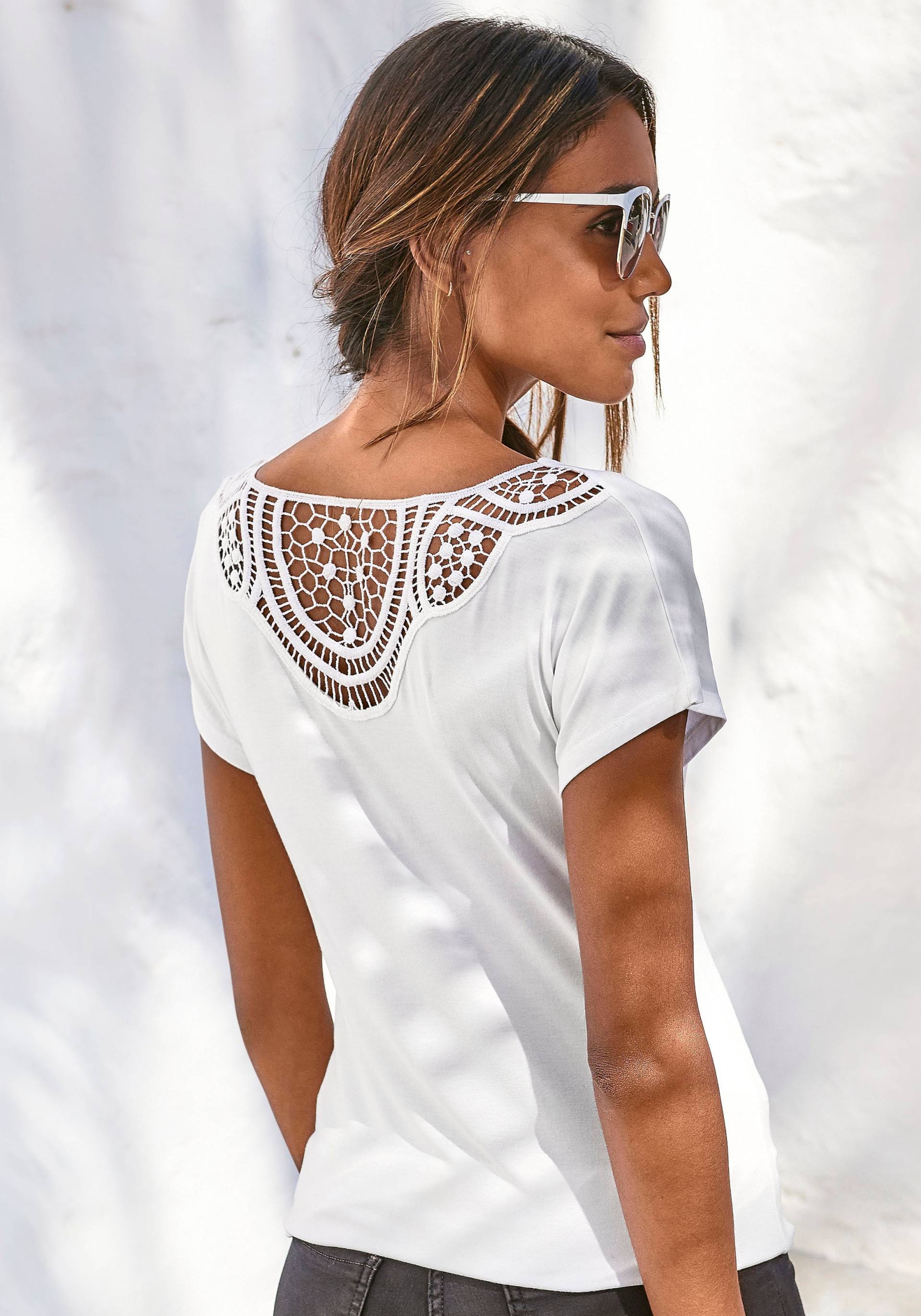 Vivance Kurzarmshirt »mit Häkelspitze am Rücken«, aus weichem Viskose-Stretch Vivance Kurzarmshirt »mit Häkelspitze am Rücken«, aus weichem Viskose-Stretch von Vivance