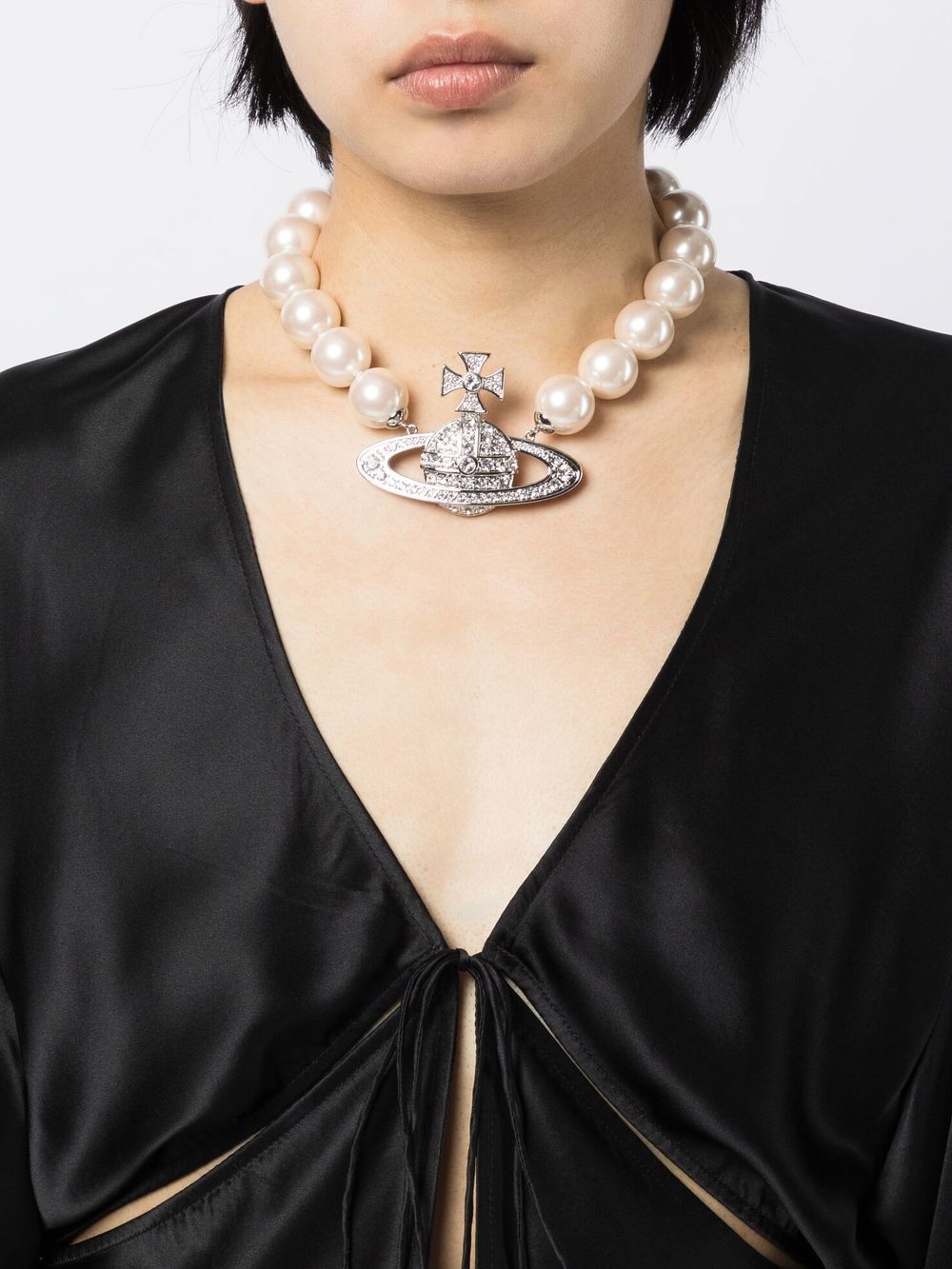 Vivienne Westwood Neysa pearl choker necklace - Silver von Vivienne Westwood