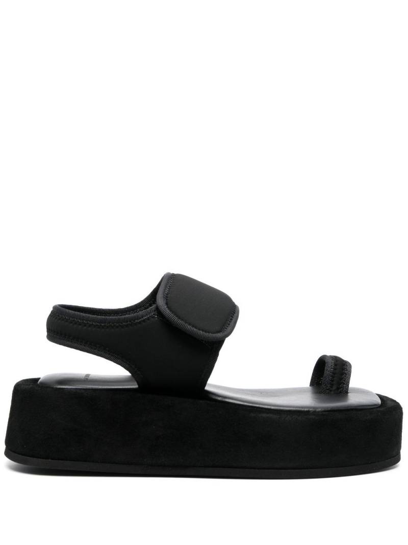 WARDROBE.NYC platform 50mm leather sandals - Black von WARDROBE.NYC