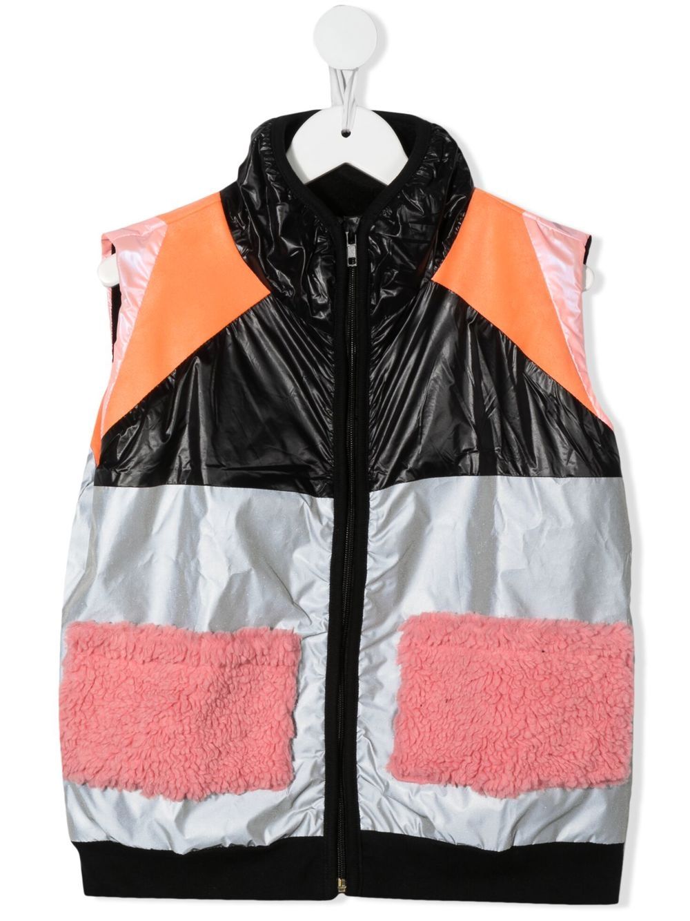 WAUW CAPOW by BANGBANG Hello Hiking colour-block gilet - Black von WAUW CAPOW by BANGBANG