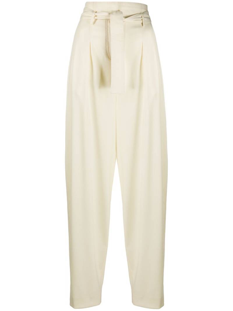 Wandering loose fit tapered trousers - Neutrals von Wandering