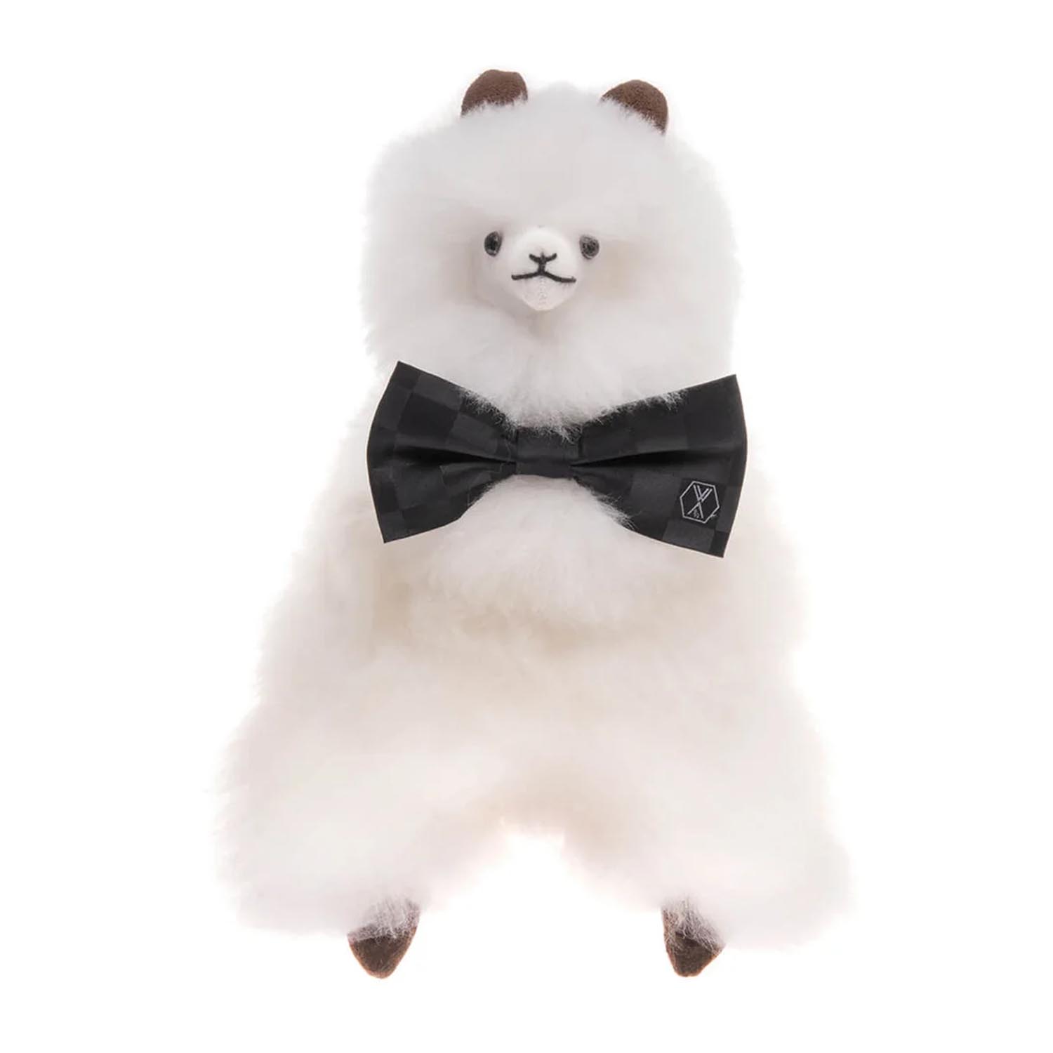 Stofftier Paco, Grösse medium, Farbe pearl white Stofftier Paco, Grösse medium, Farbe pearl white von Weich Couture Alpaca