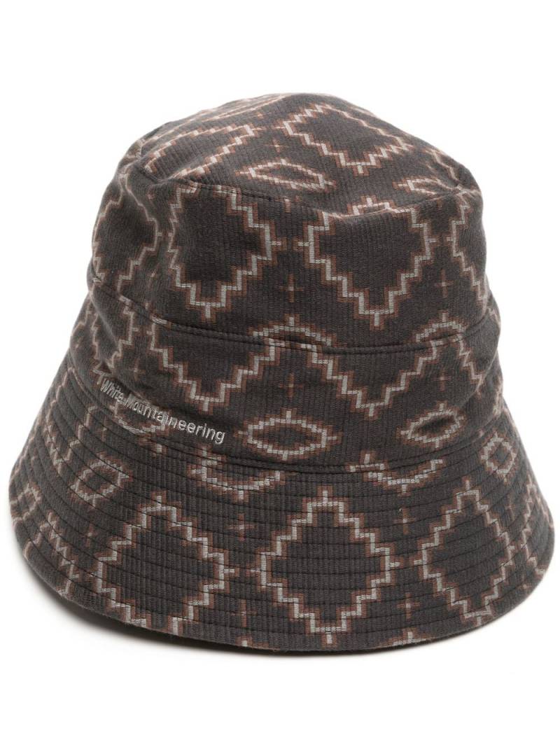 White Mountaineering geometric-pattern bucket hat - Grey von White Mountaineering