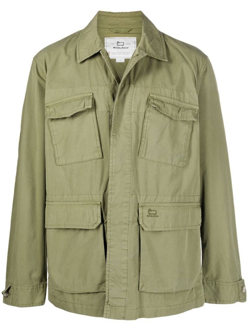 Woolrich cargo-pocket field jacket - Green von Woolrich