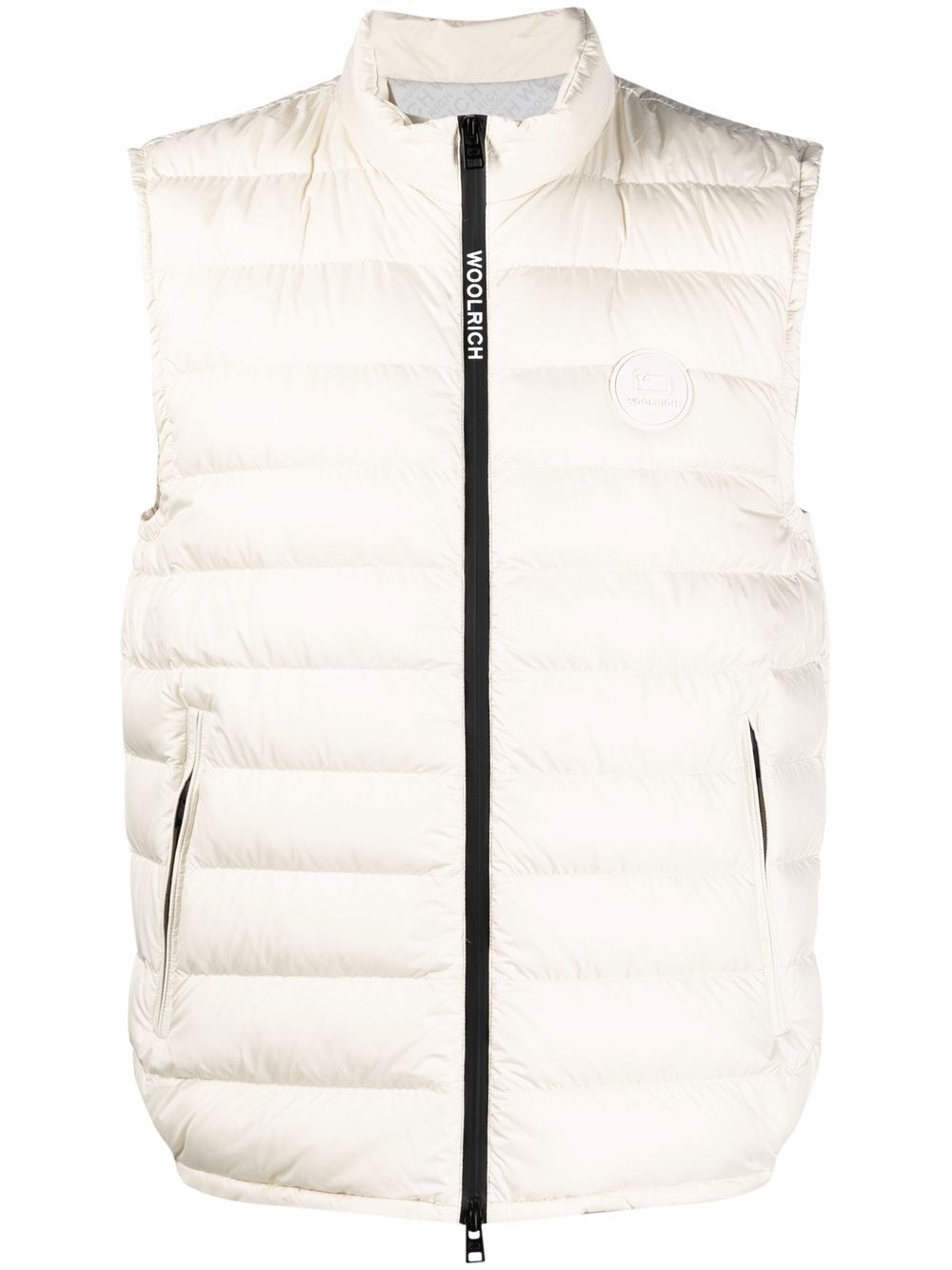 Woolrich logo-patch padded gilet - White von Woolrich