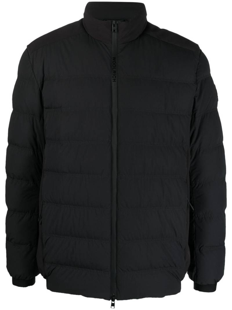 Woolrich logo-patch padded jacket - Black von Woolrich