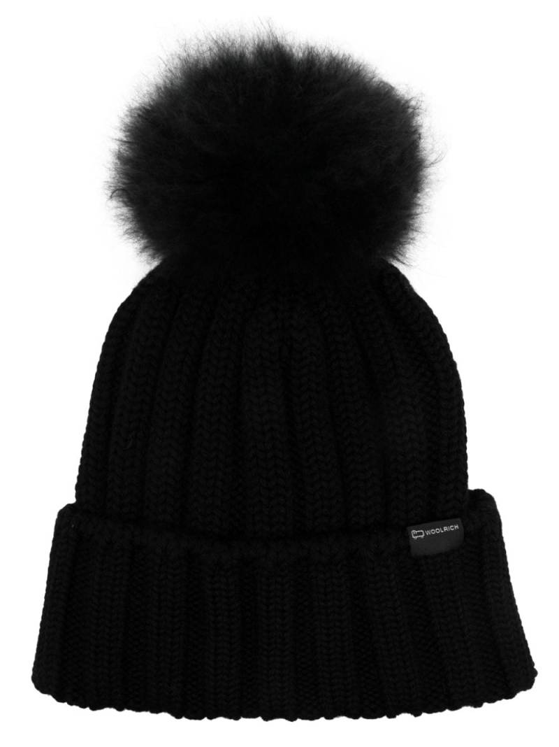 Woolrich logo-patch wool beanie - Black von Woolrich