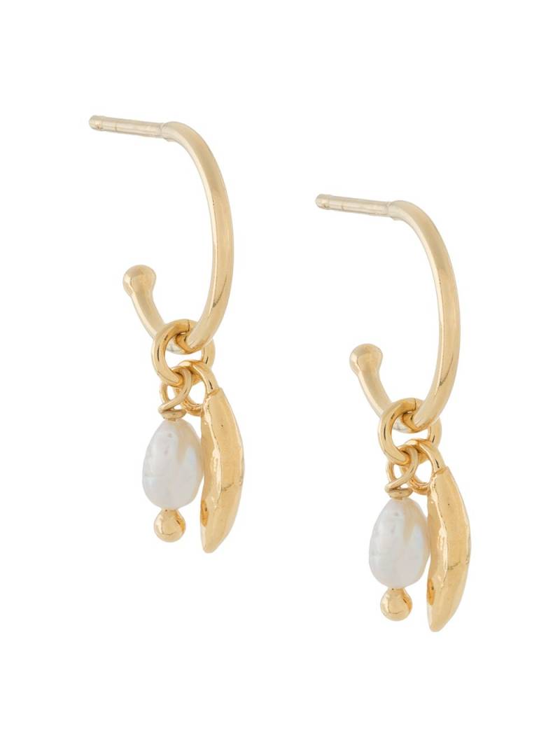 Wouters & Hendrix Sins And Senses pearl hoop earrings - Gold von Wouters & Hendrix