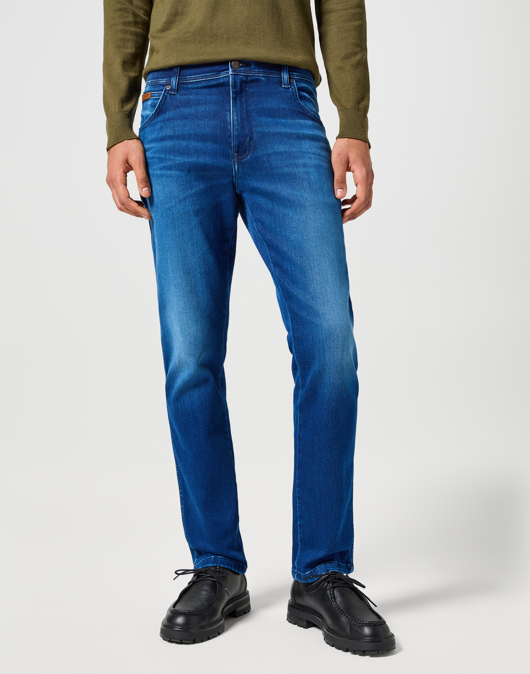 Wrangler 5-Pocket-Jeans »TEXAS SLIM FREE TO STRETCH«, Free to stretch material von Wrangler