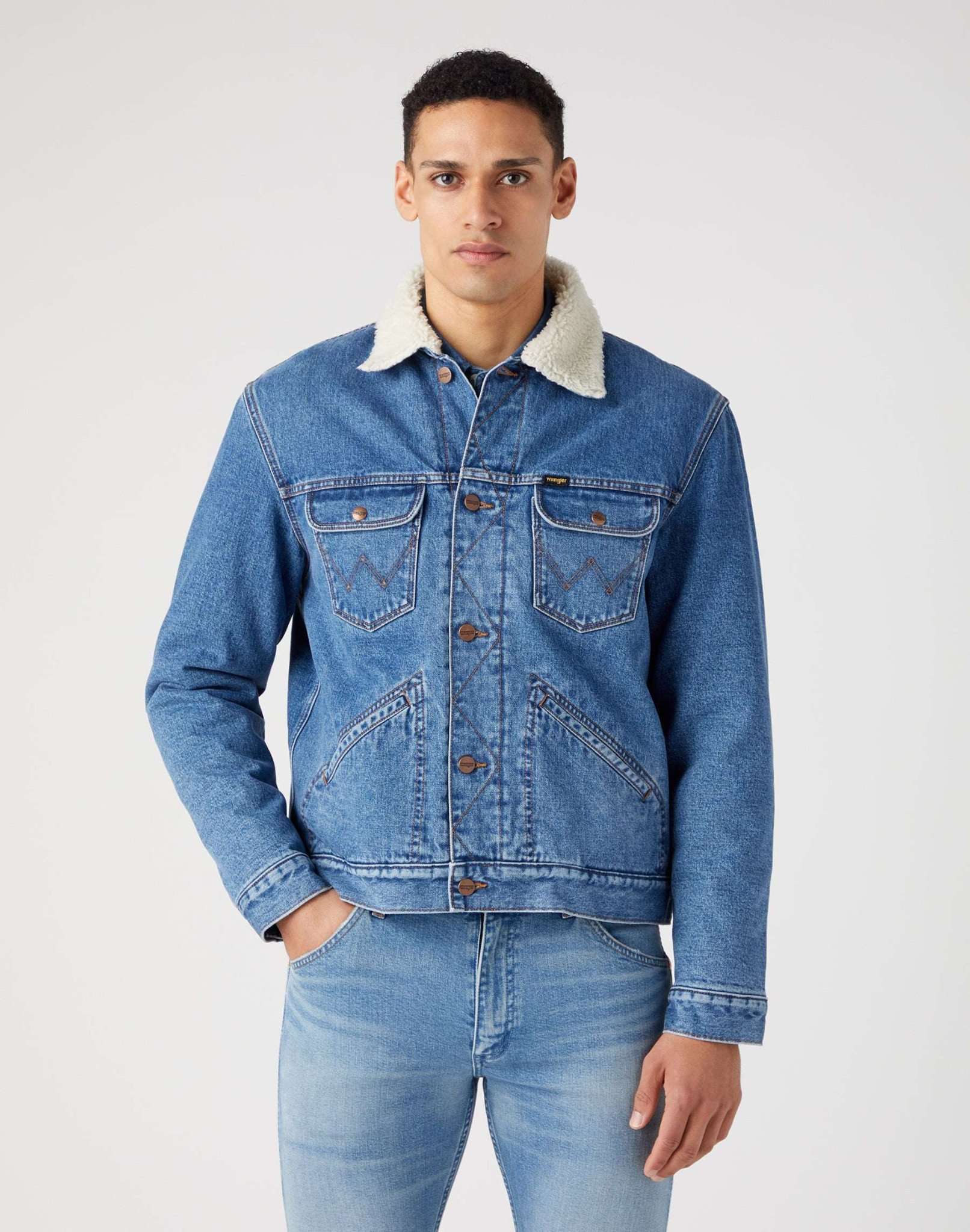 Wrangler Jeansjacke »Wrangler Jeansjacken 124MJ Sherpa« Wrangler Jeansjacke »Wrangler Jeansjacken 124MJ Sherpa« von Wrangler