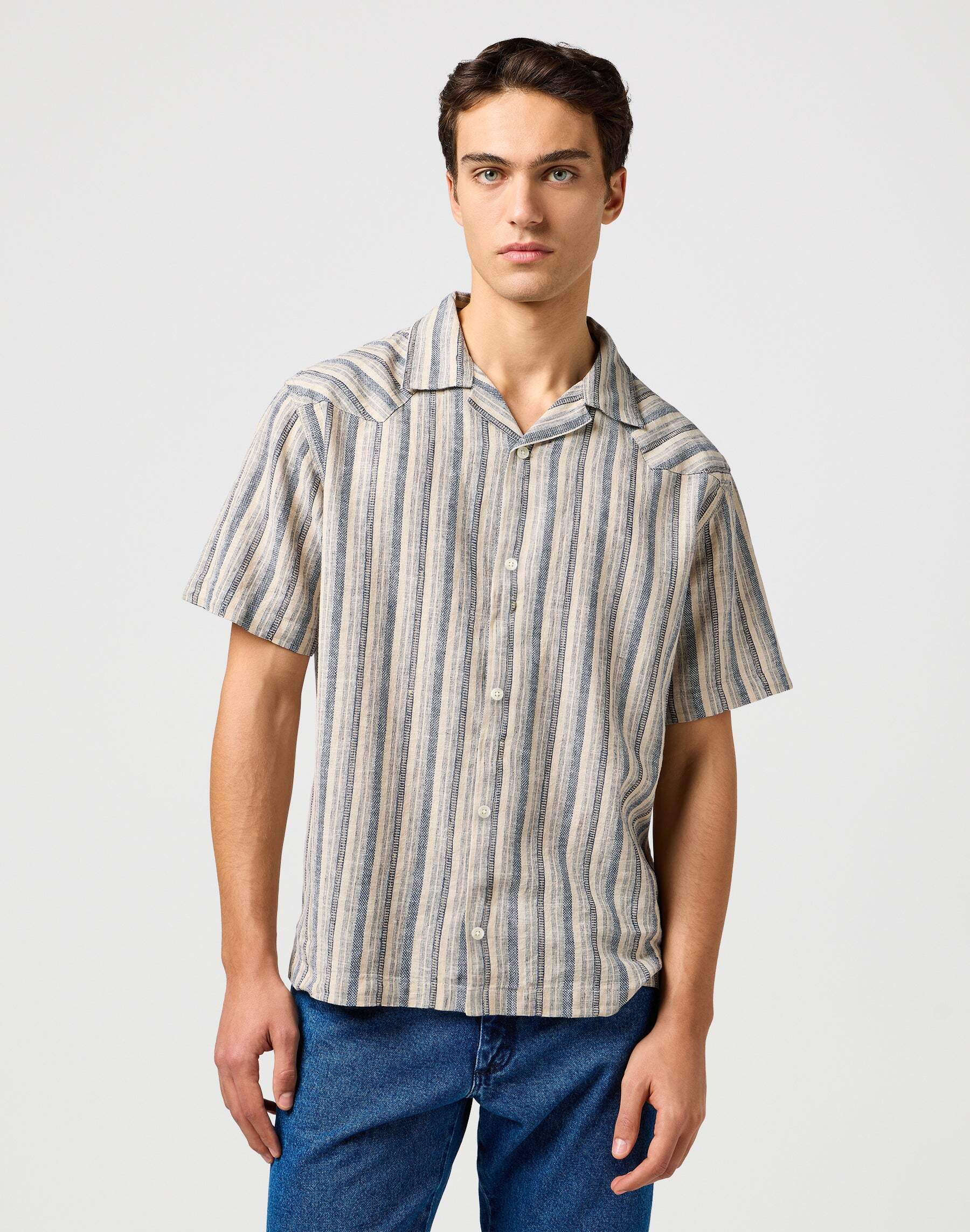 Wrangler Leinenhemd »Wrangler Leinenhemd Ss W Resort Shirt« Wrangler Leinenhemd »Wrangler Leinenhemd Ss W Resort Shirt« von Wrangler