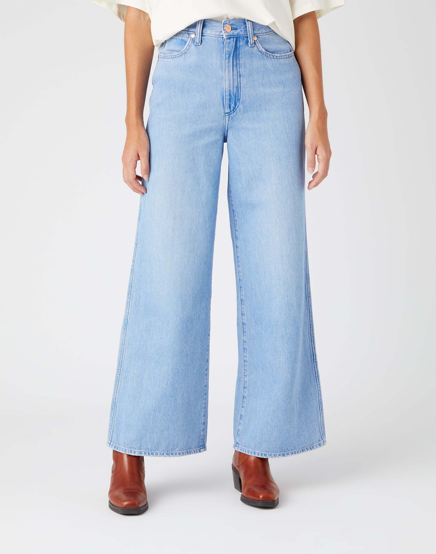 Wrangler Weite Jeans »FlaredJeansWorldWideCrop« Wrangler Weite Jeans »FlaredJeansWorldWideCrop« von Wrangler