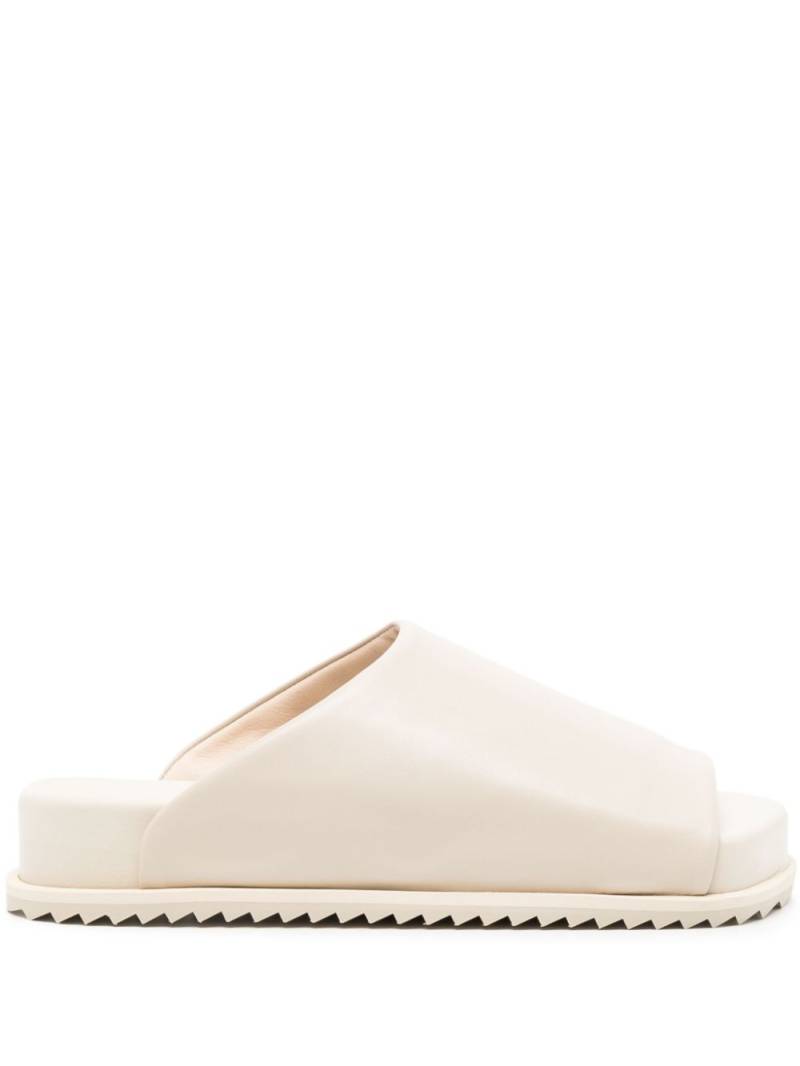 YUME YUME Finn leather slides - Neutrals von YUME YUME