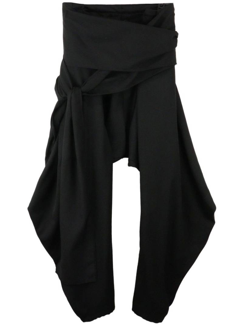 Yohji Yamamoto R-Tied drop-crotch wool trousers - Black von Yohji Yamamoto