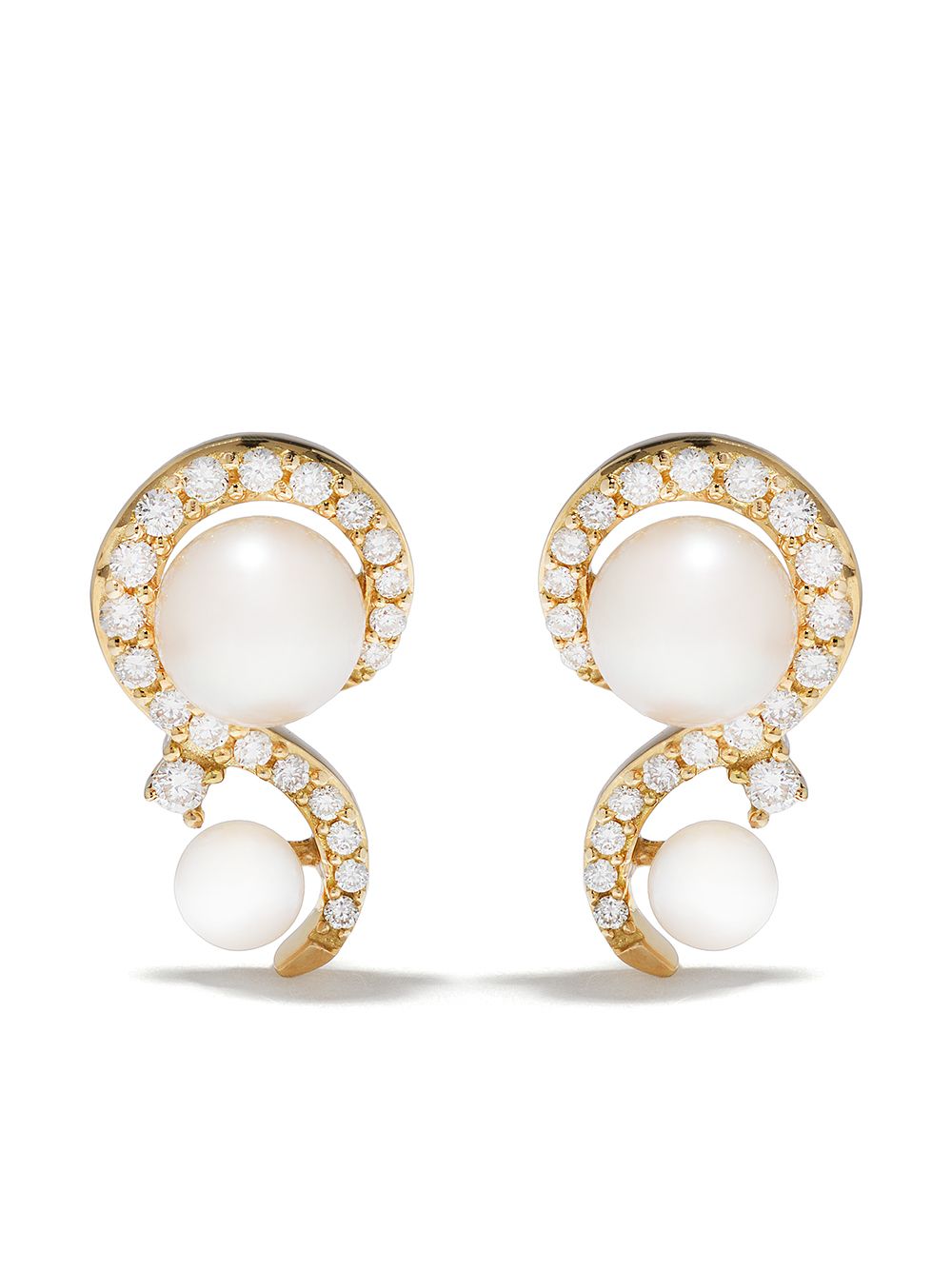 Yoko London 18kt yellow gold Trend freshwater pearl and diamond stud earrings von Yoko London