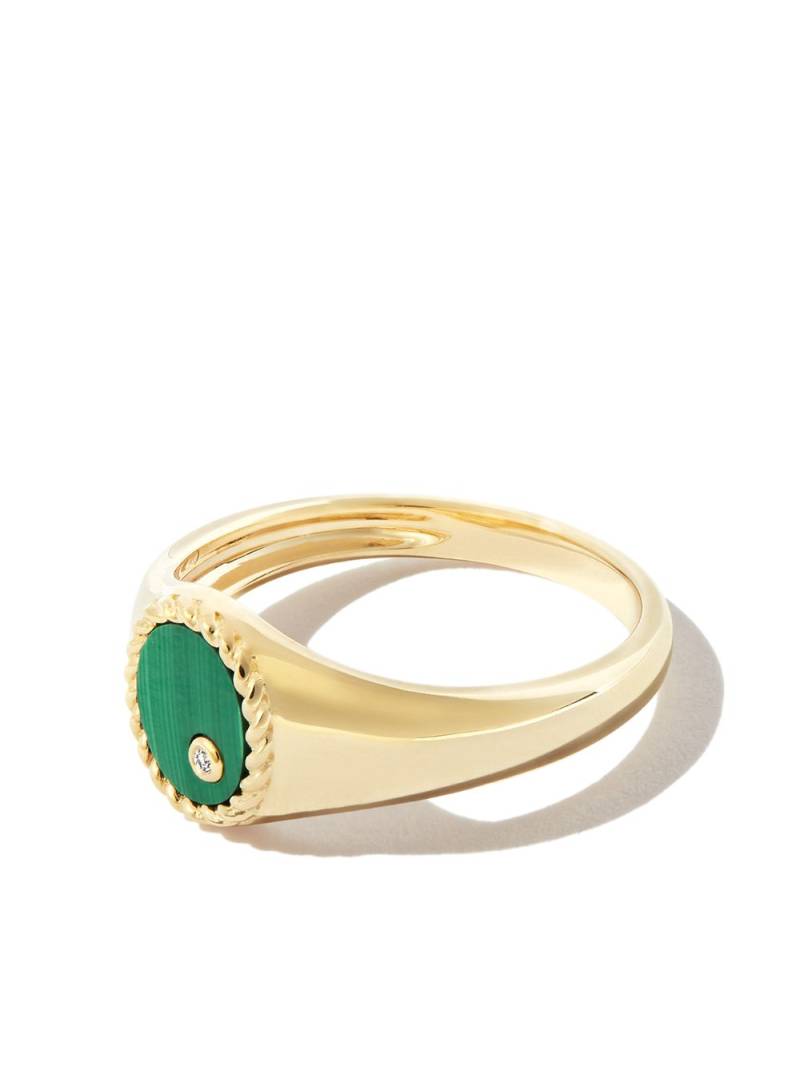 Yvonne Léon 9kt yellow gold malachite signet ring von Yvonne Léon