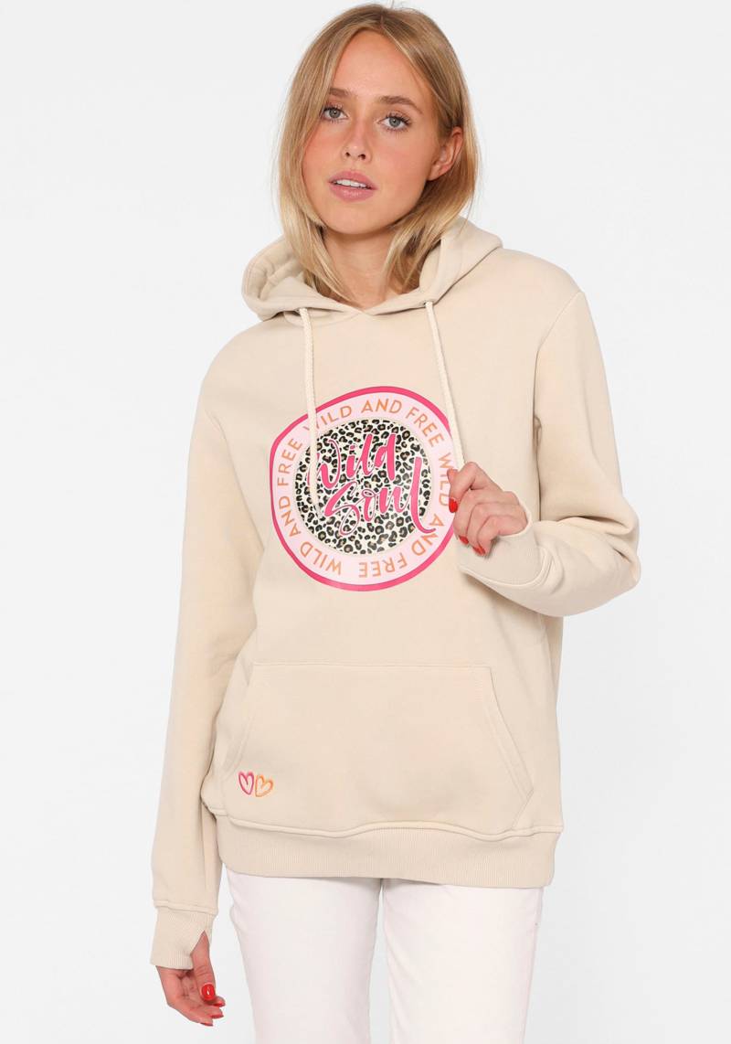 Zwillingsherz Hoodie, mit "Wild and Free"-Aufdruck im Leo-Design und gestickten Herzen von Zwillingsherz